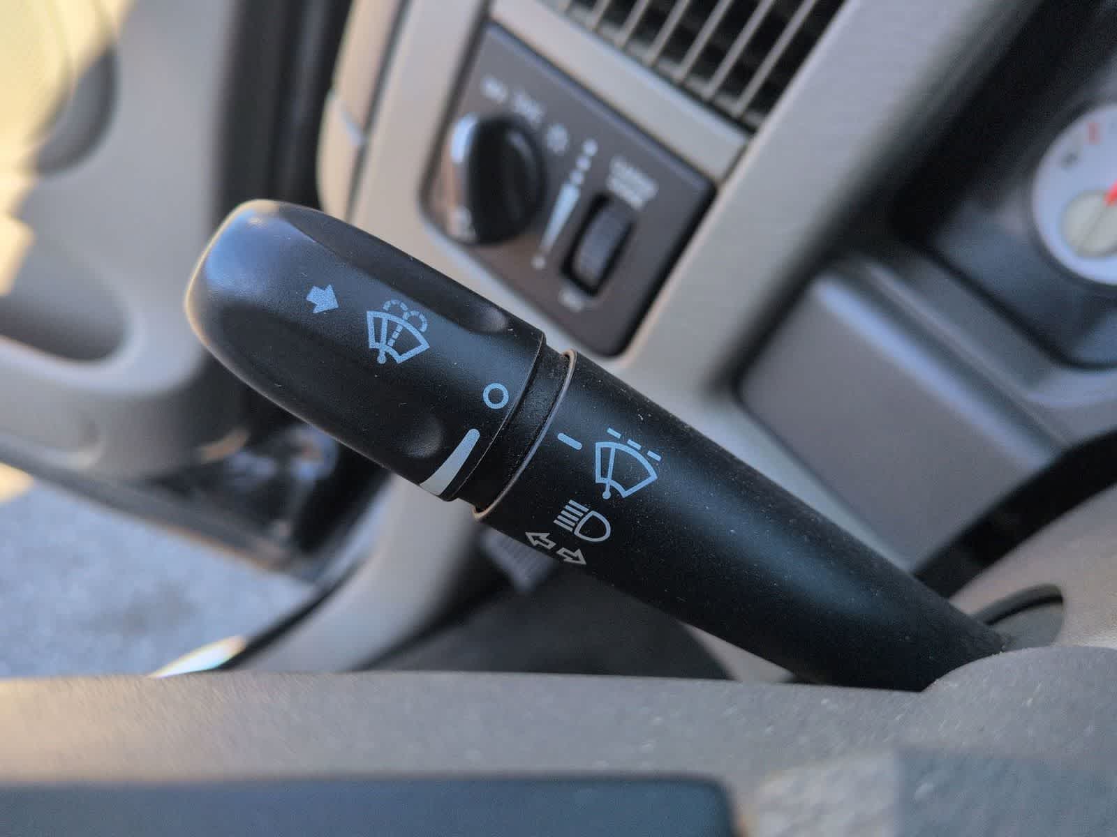 Thumbnail: 2004 Dodge Ram 1500 - 25