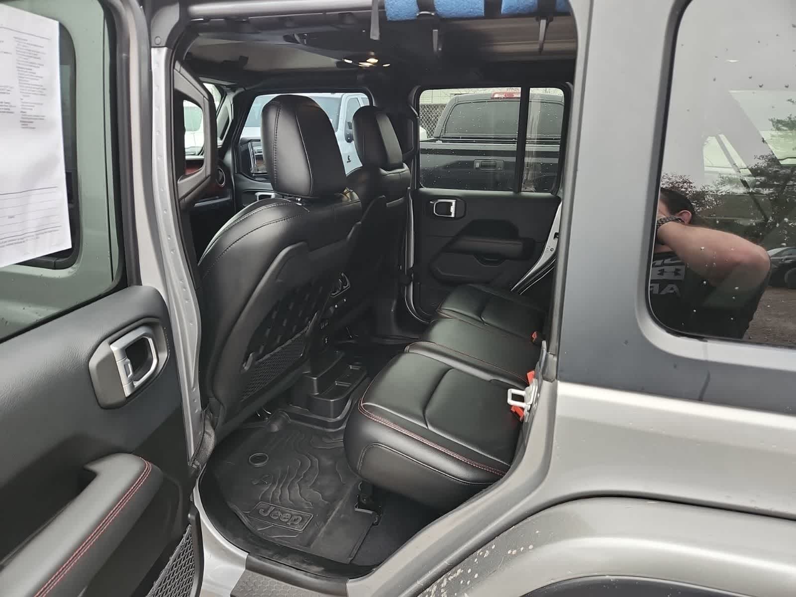 Thumbnail: 2019 Jeep Wrangler - 26