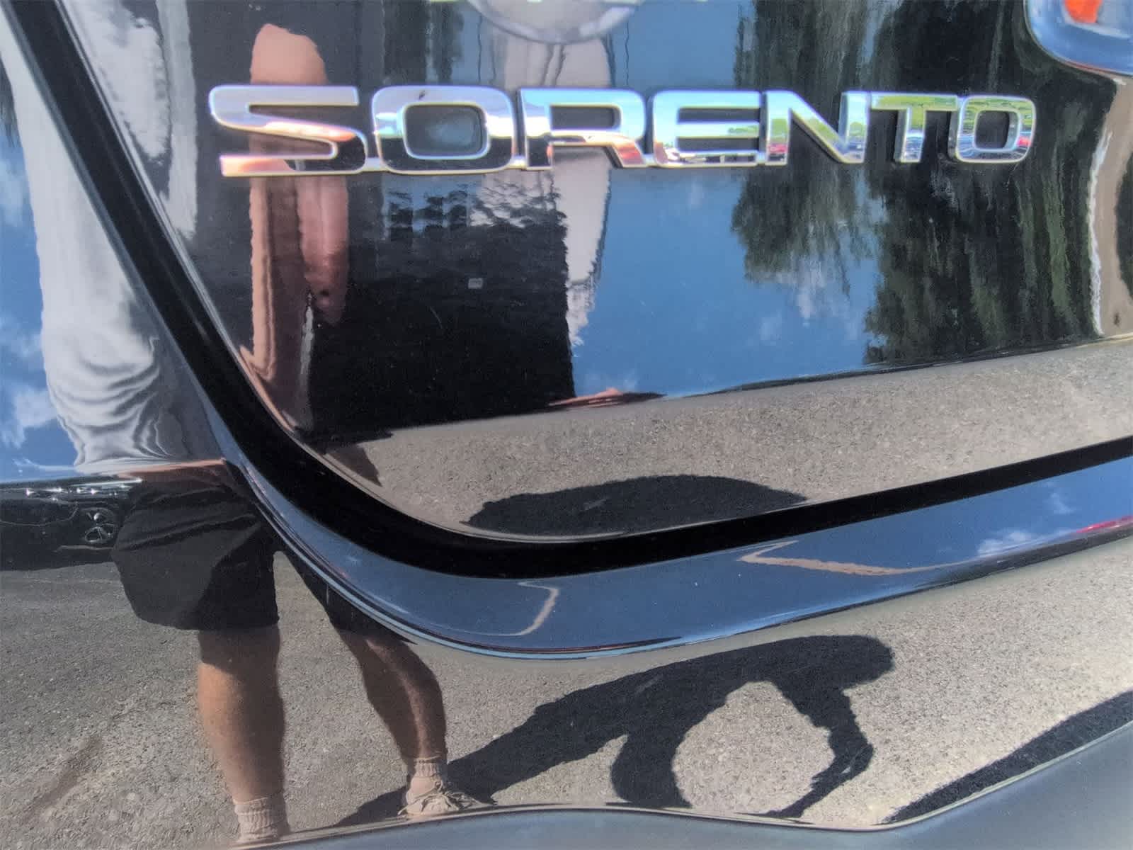 Thumbnail: 2017 Kia Sorento - 12