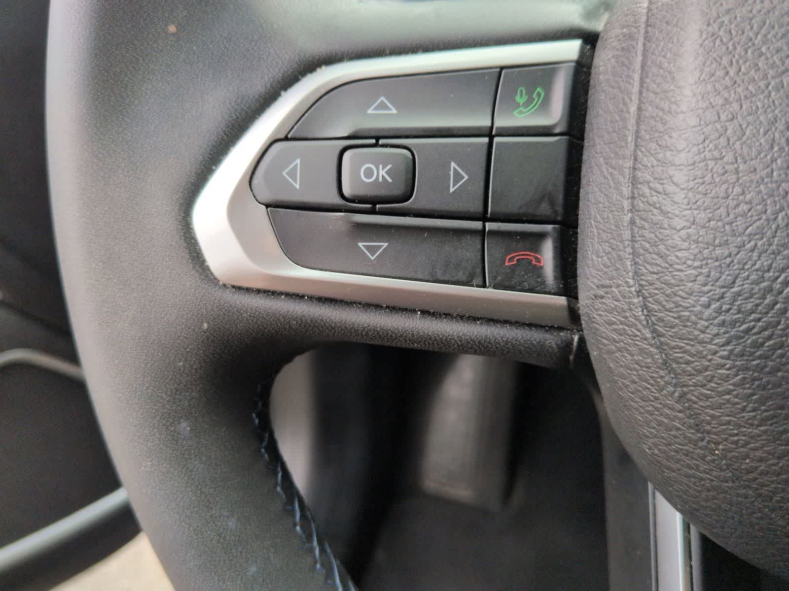 Thumbnail: 2022 Jeep Compass - 19