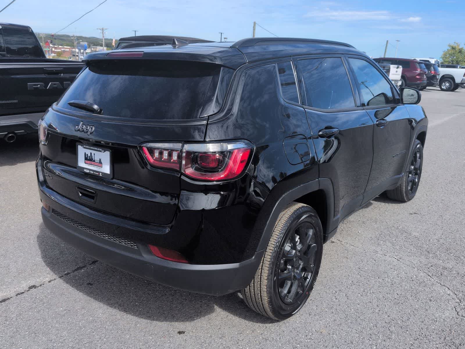 Thumbnail: 2026 Jeep Compass - 8