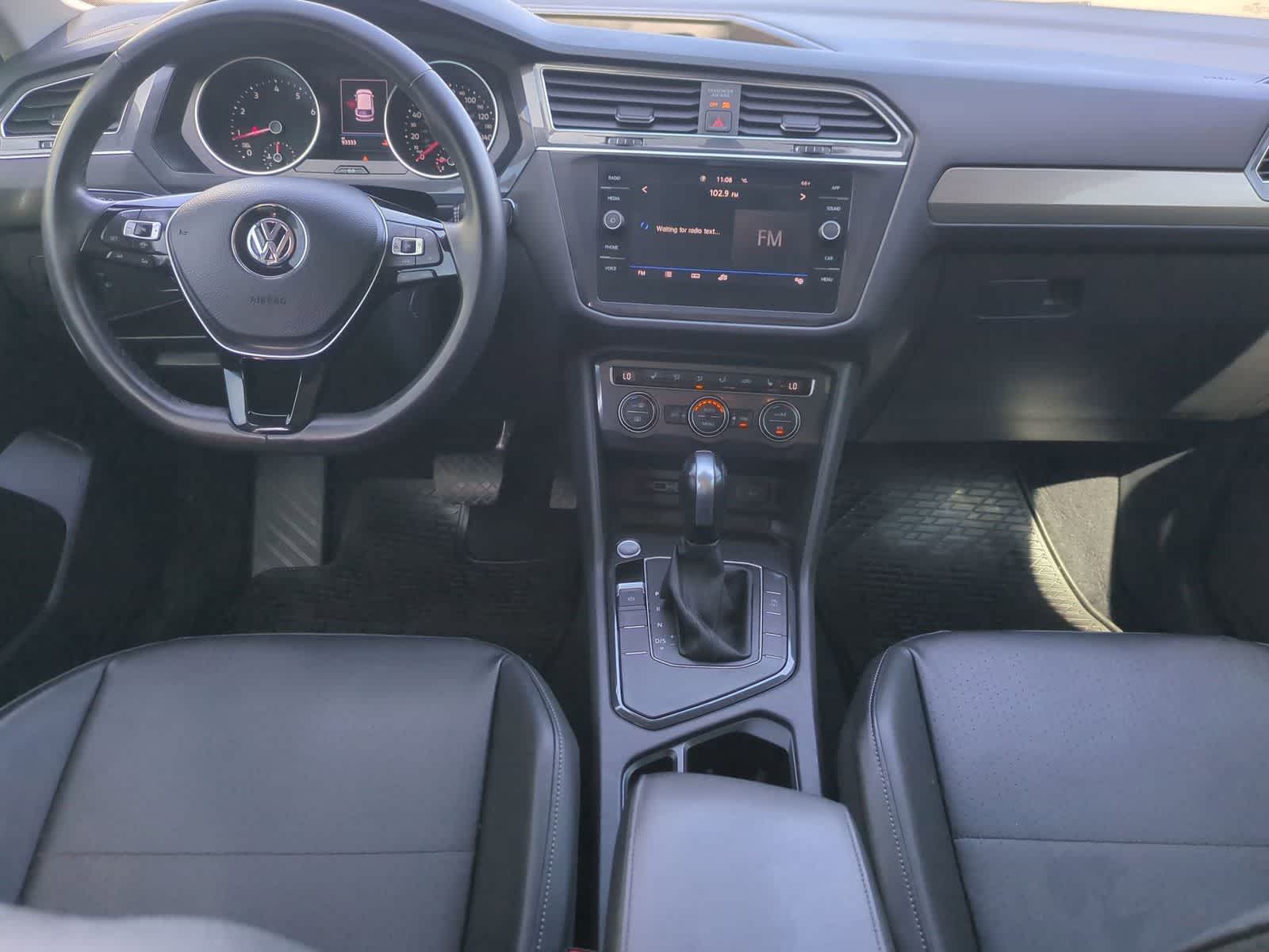 Thumbnail: 2020 Volkswagen Tiguan - 14
