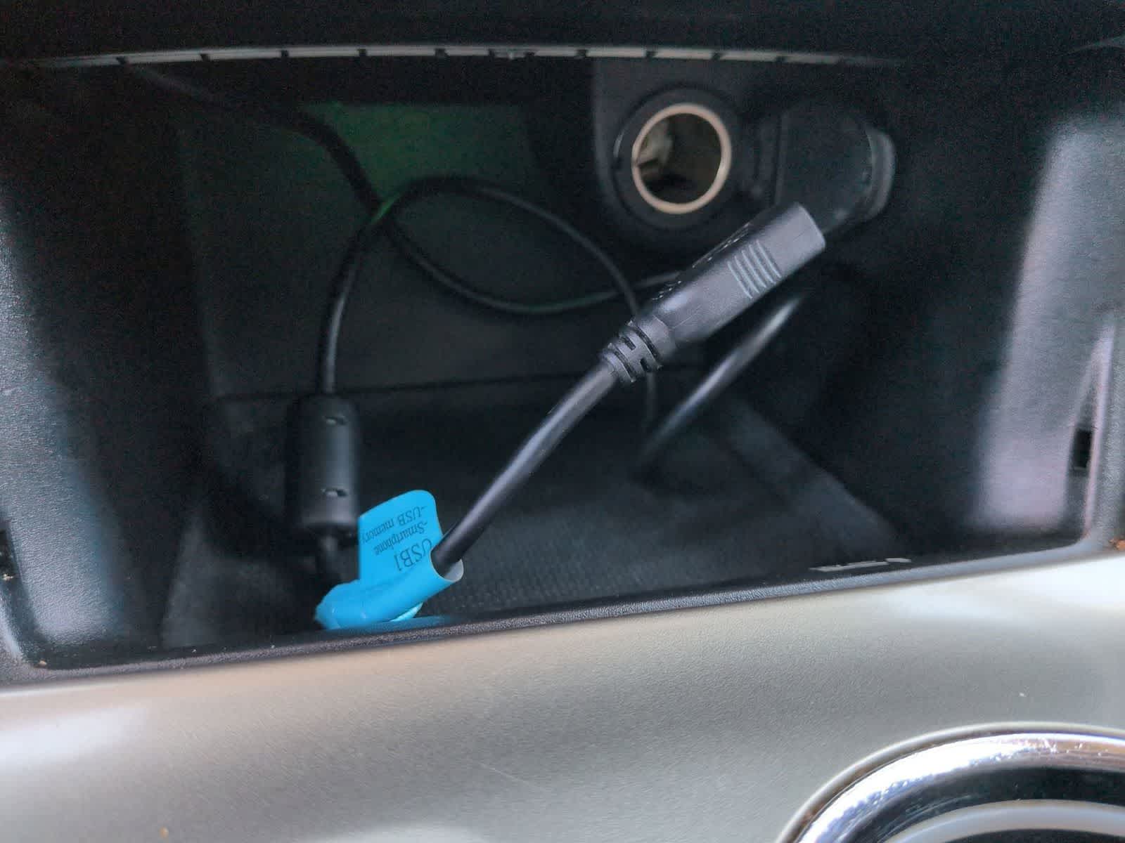 Thumbnail: 2012 Jeep Grand Cherokee - 28