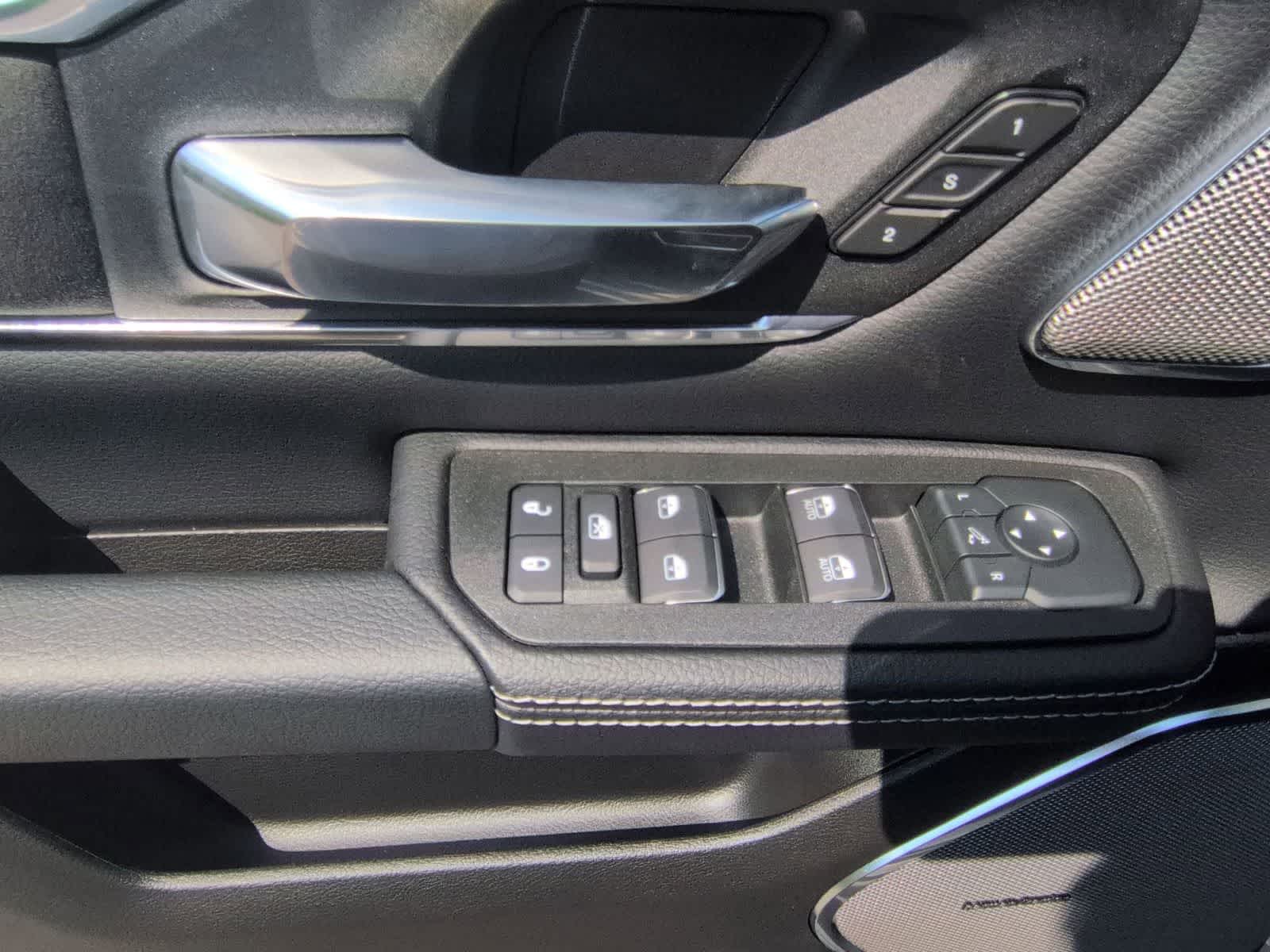 Thumbnail: 2026 RAM 1500 - 16