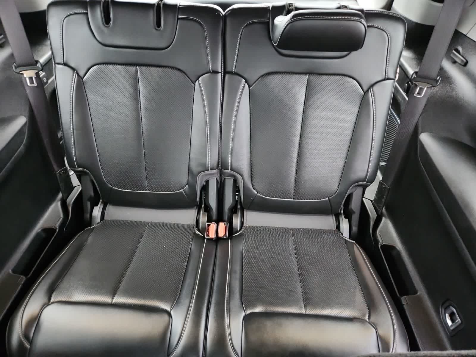 Thumbnail: 2021 Jeep Grand Cherokee L - 28