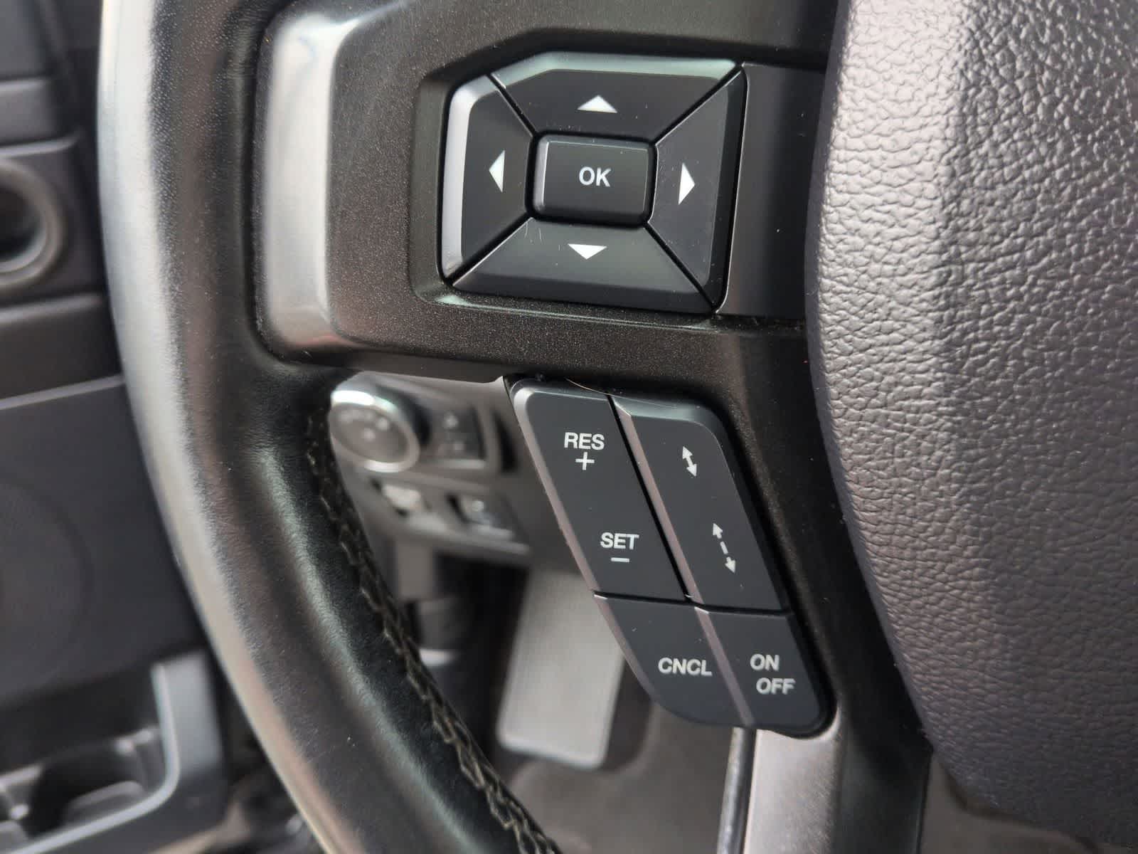 Thumbnail: 2020 Ford Expedition MAX - 10