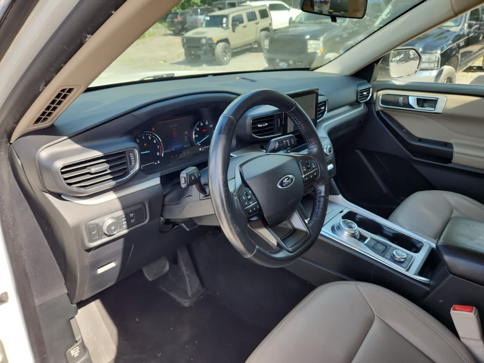 Thumbnail: 2020 Ford Explorer - 13