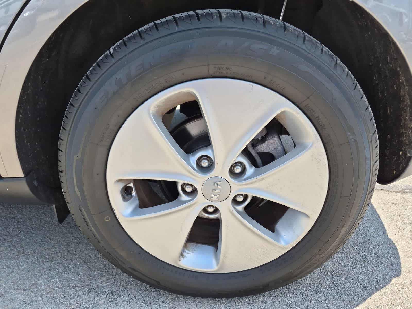 Thumbnail: 2015 Kia Soul - 14
