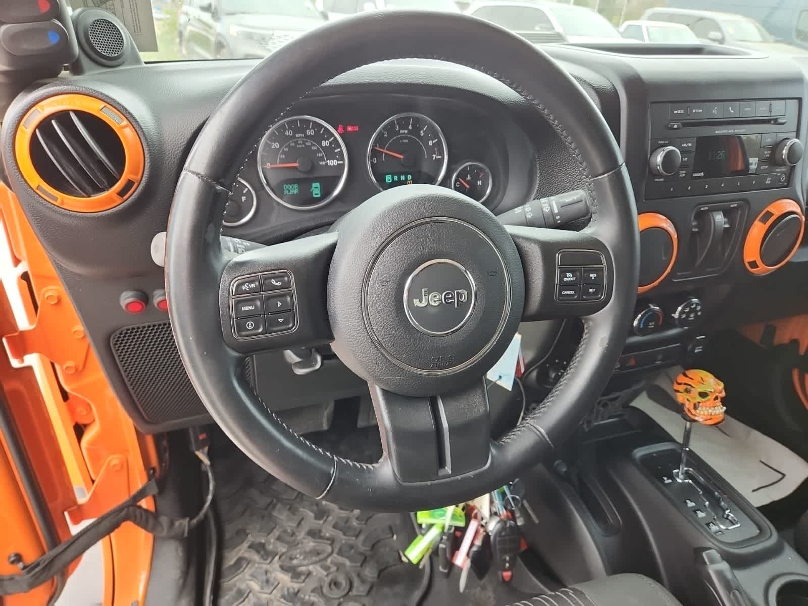 Thumbnail: 2012 Jeep Wrangler - 12