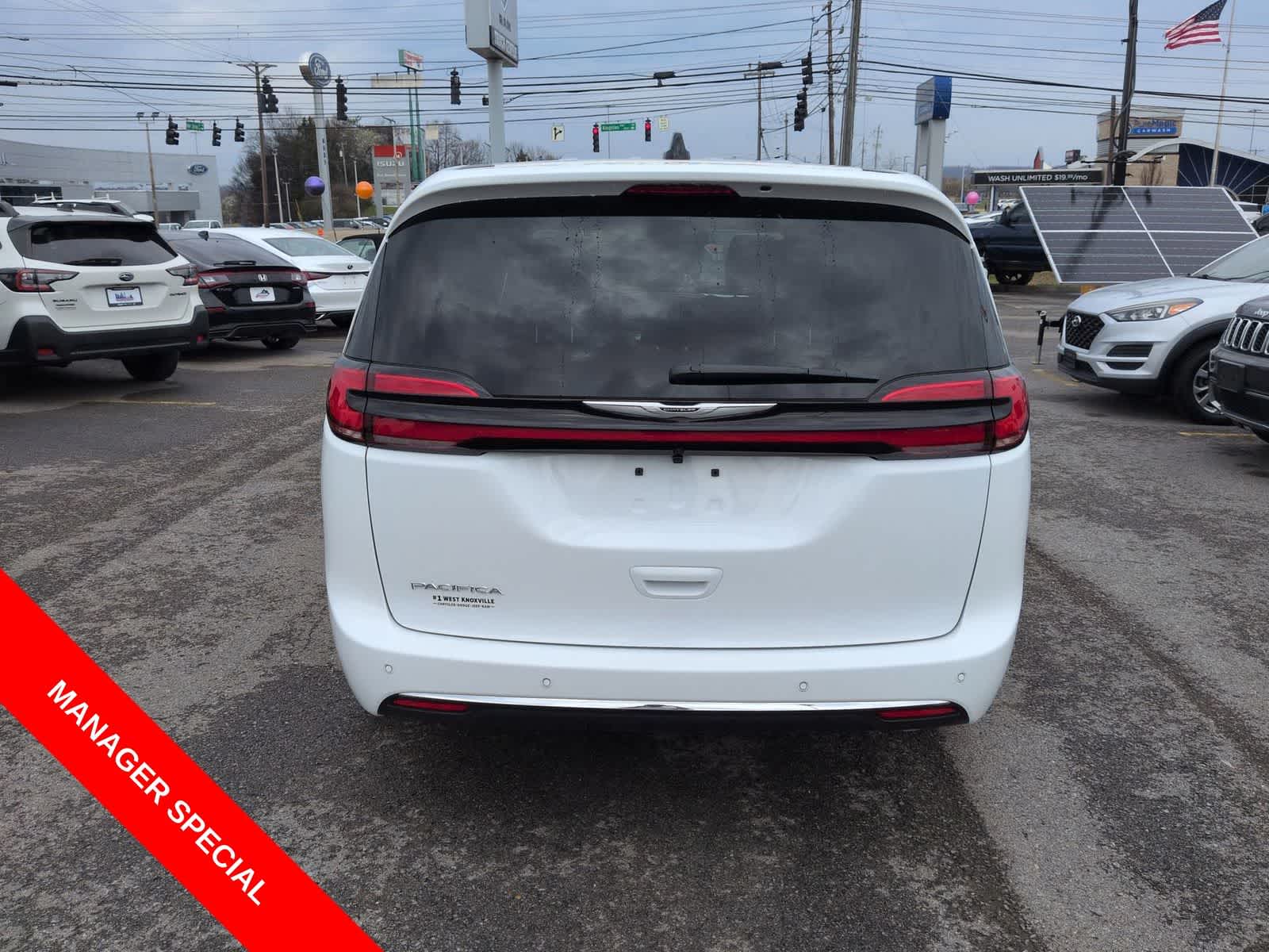 Thumbnail: 2026 Chrysler Pacifica - 7
