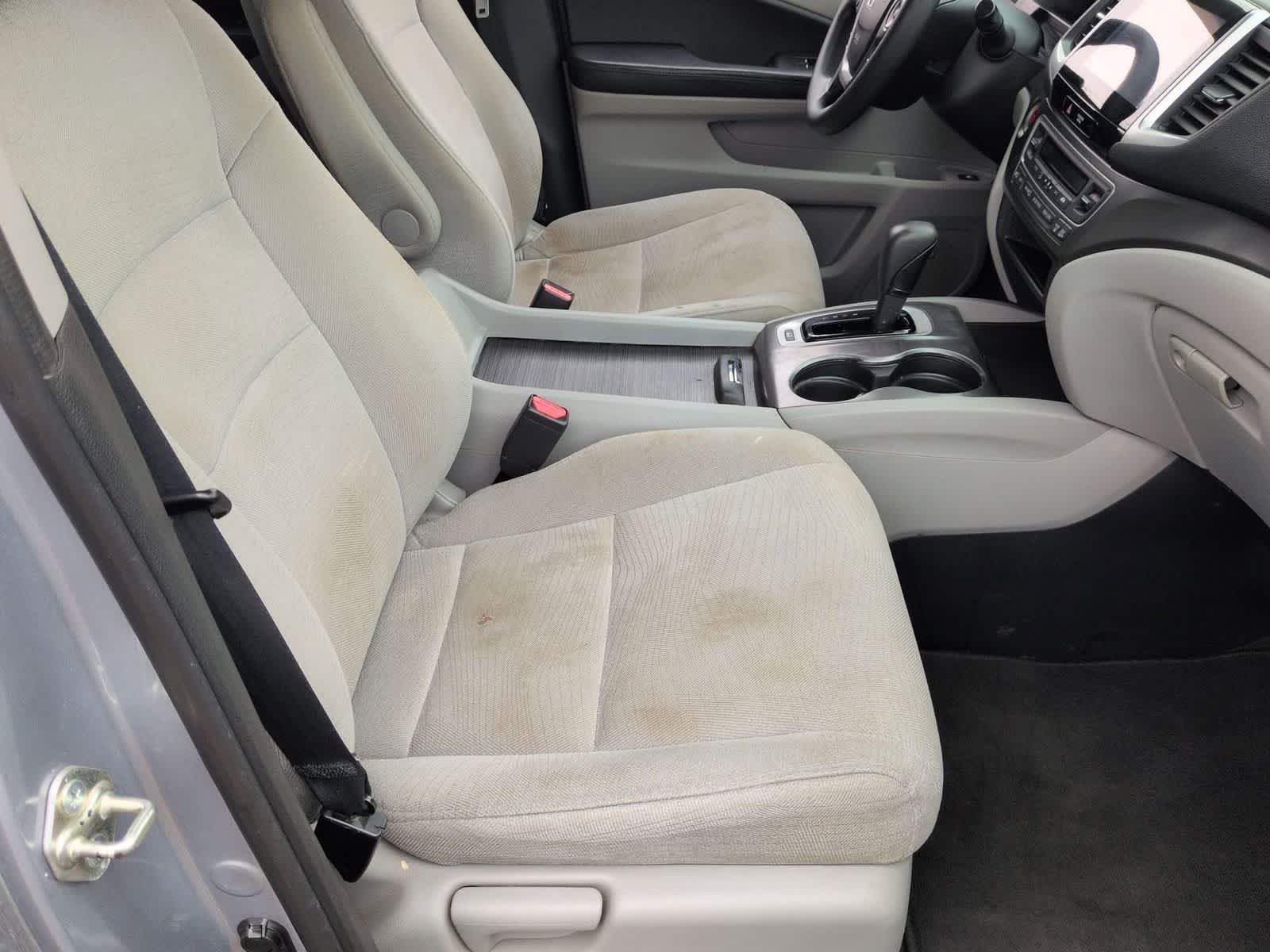 Thumbnail: 2018 Honda Pilot - 19