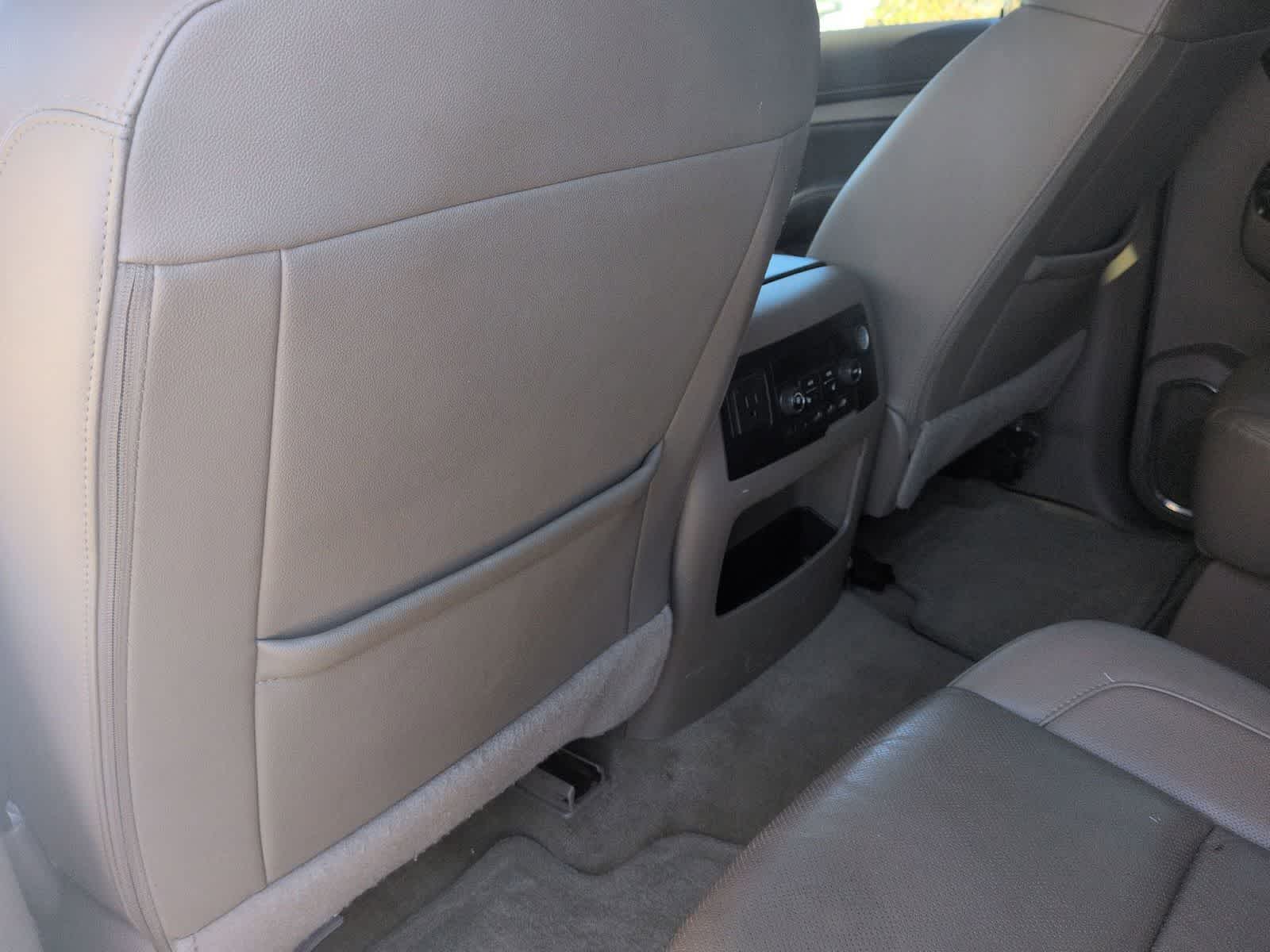 Thumbnail: 2017 Chevrolet Tahoe - 18