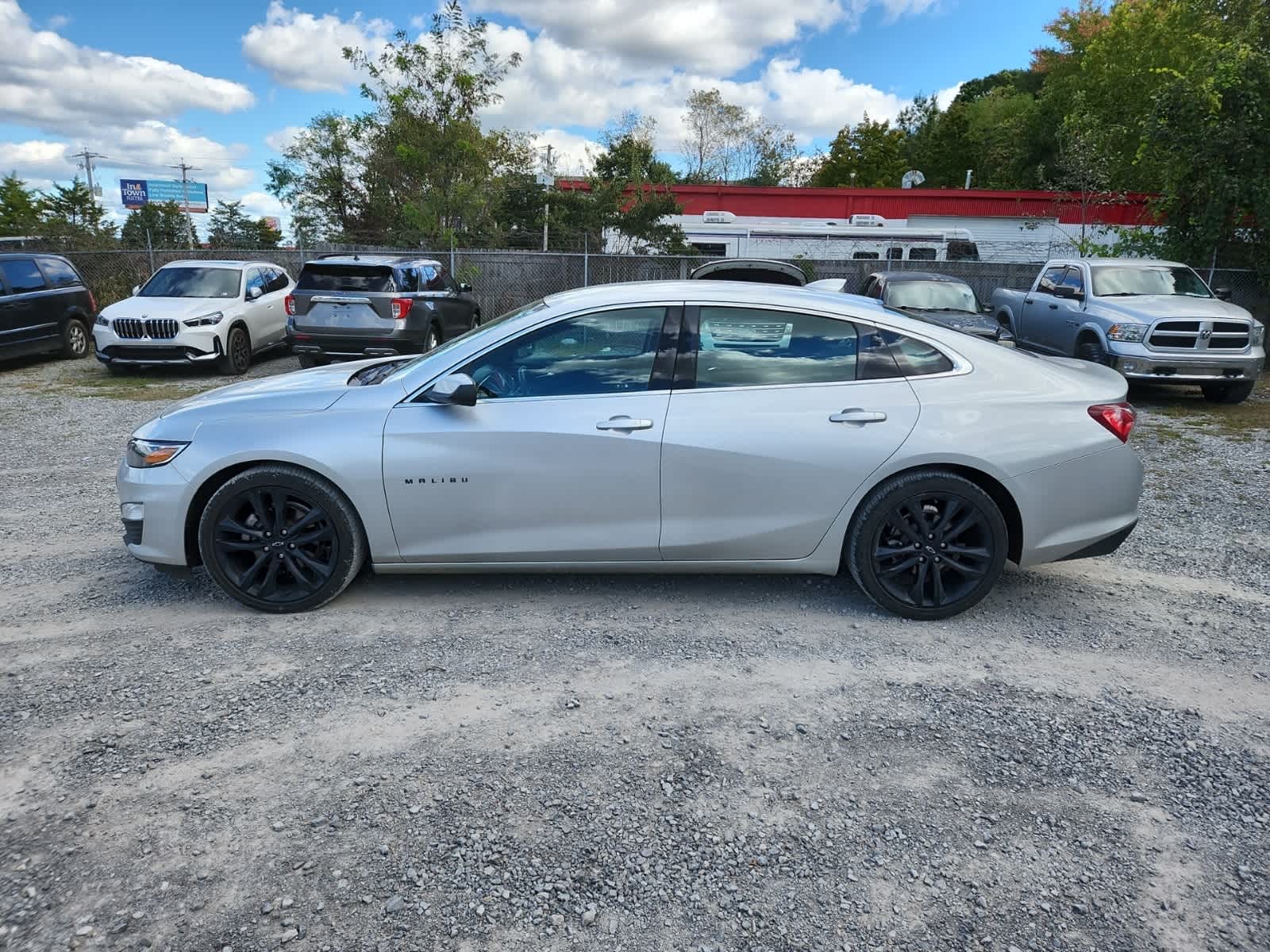 Thumbnail: 2021 Chevrolet Malibu - 2