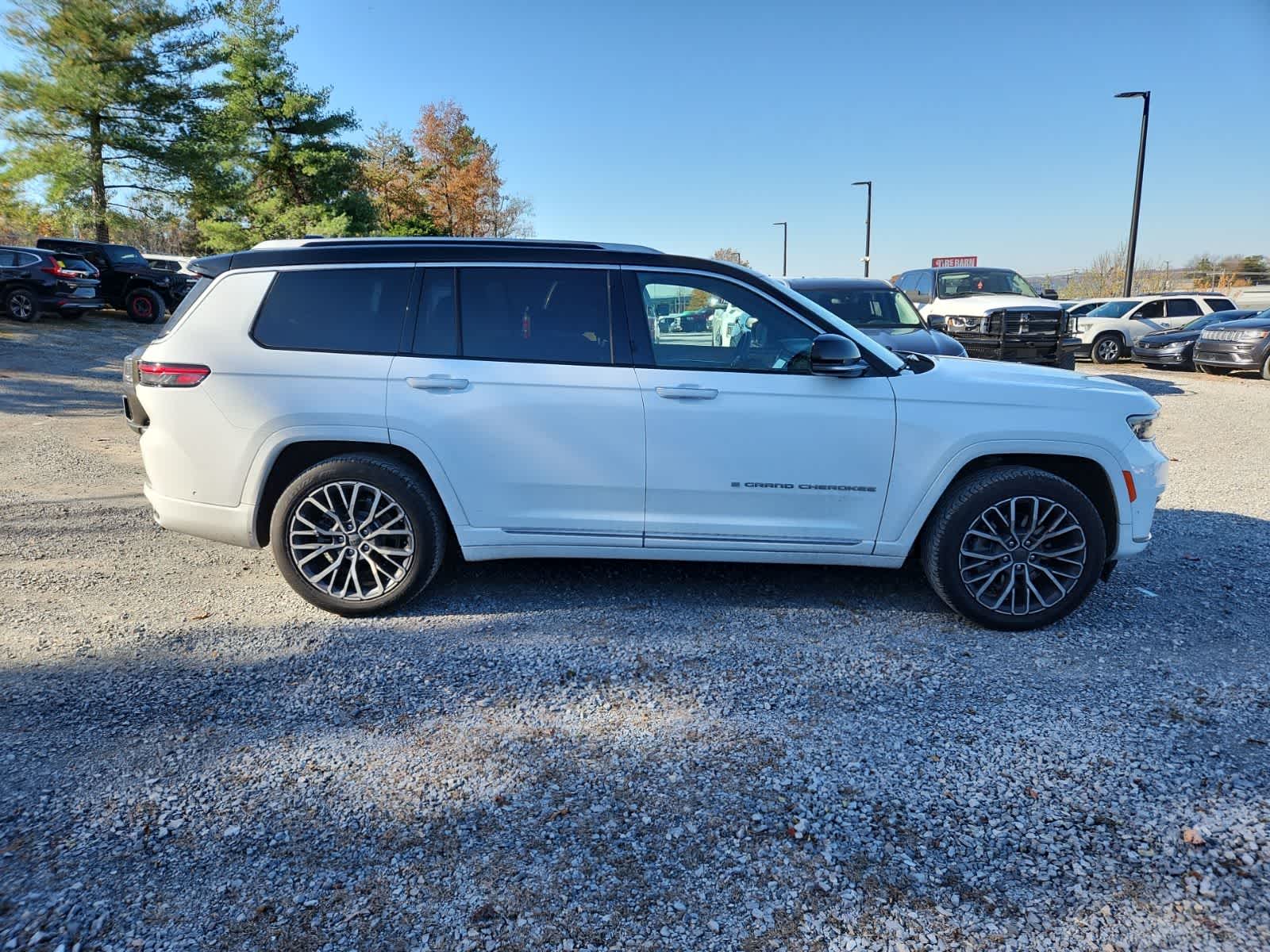 Thumbnail: 2021 Jeep Grand Cherokee L - 6