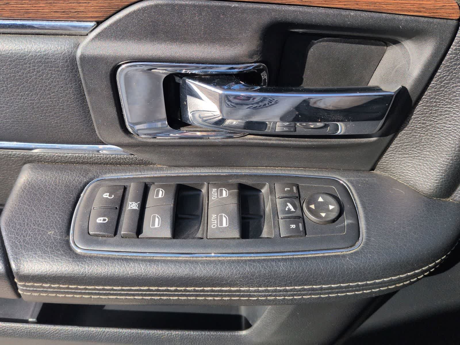 Thumbnail: 2016 RAM 1500 - 15