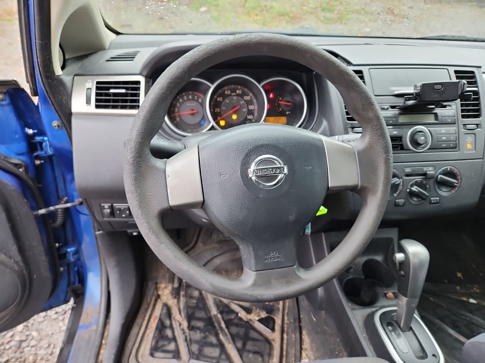 Thumbnail: 2007 Nissan Versa - 12