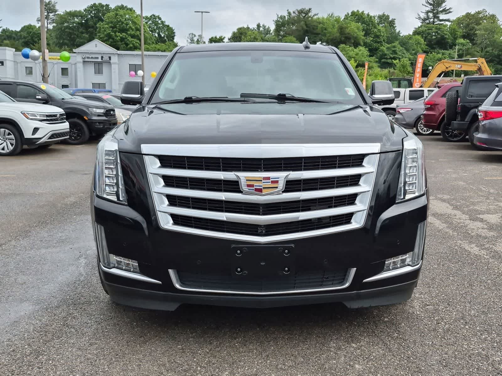 Thumbnail: 2019 Cadillac Escalade - 3