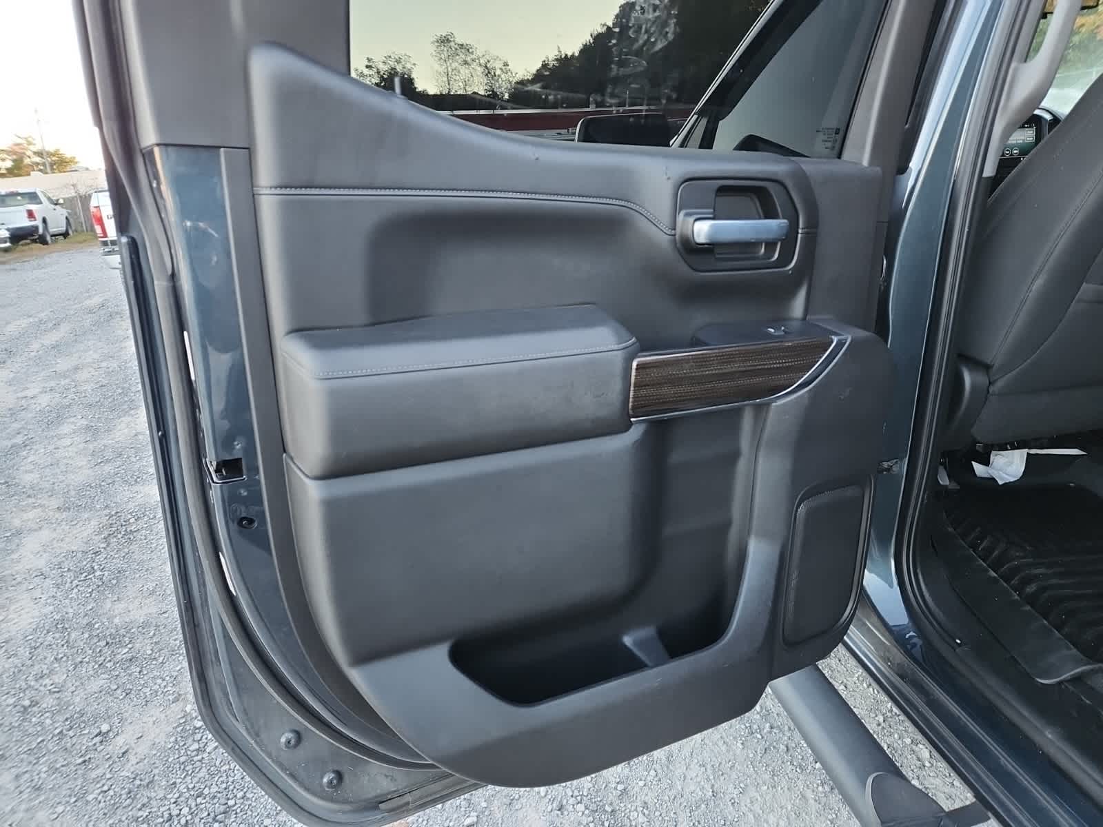 Thumbnail: 2021 Chevrolet Silverado 1500 - 26