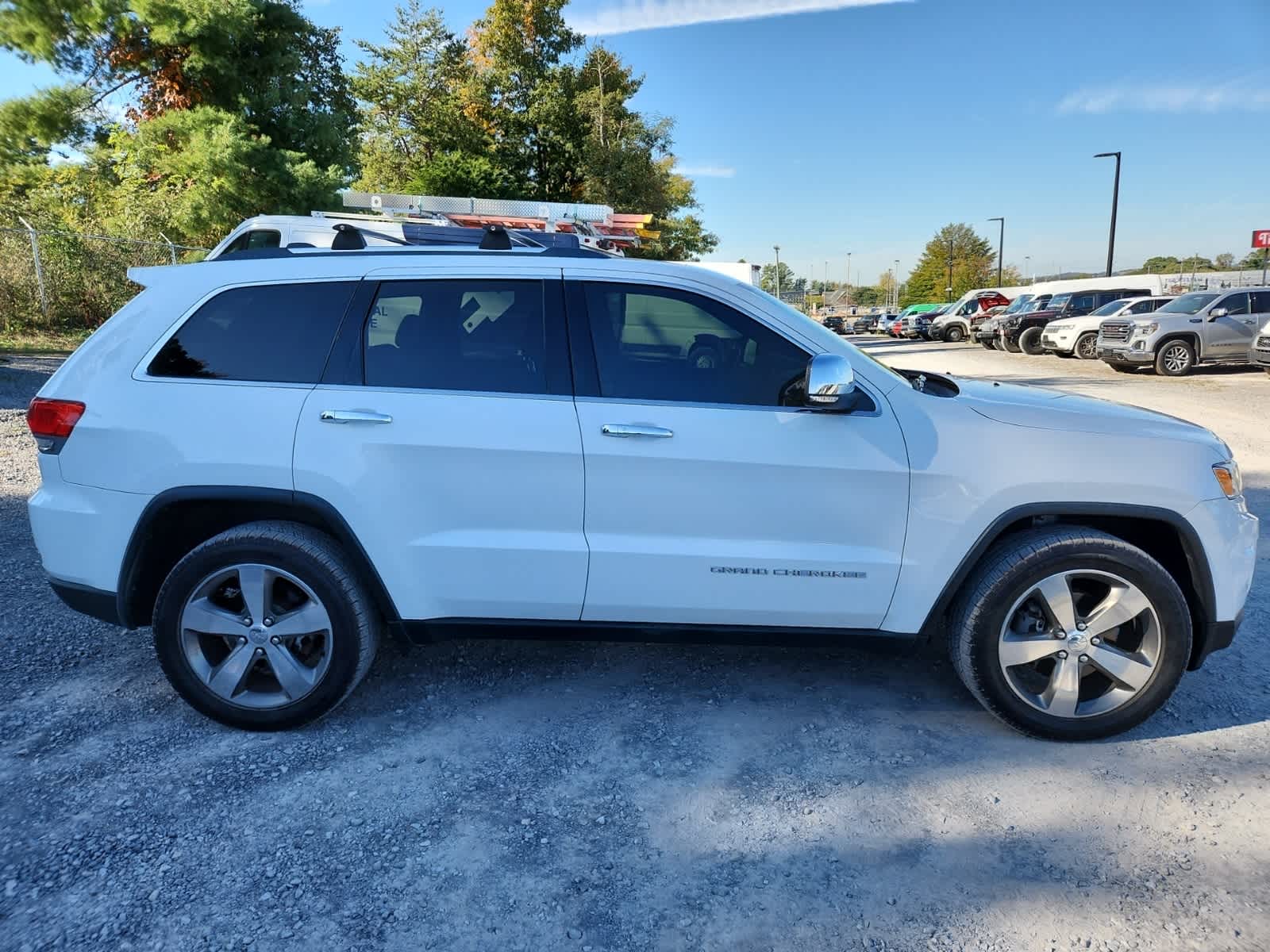 Thumbnail: 2016 Jeep Grand Cherokee - 6