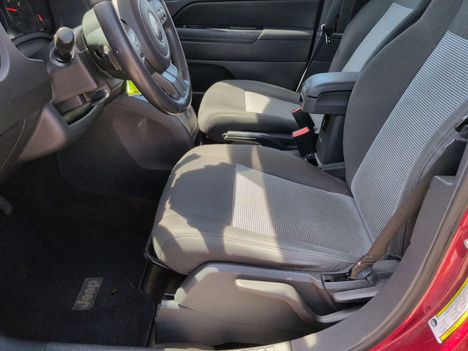 Thumbnail: 2013 Jeep Compass - 14