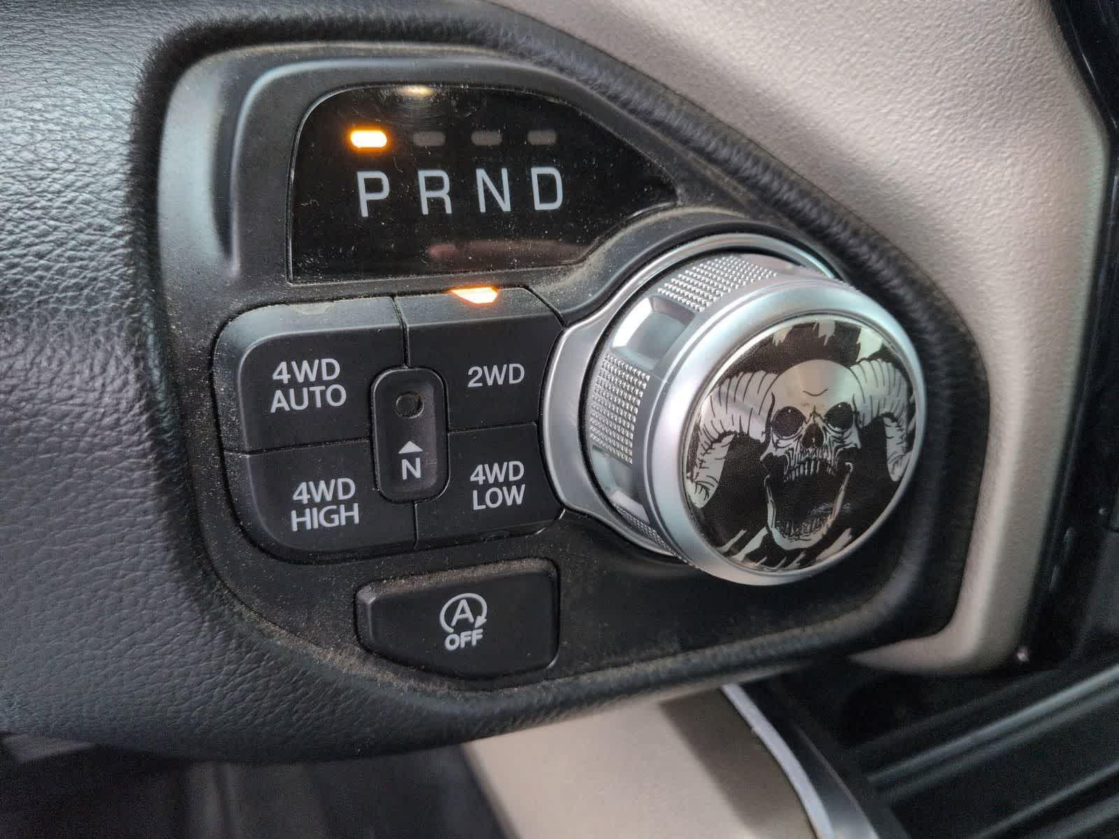 Thumbnail: 2021 RAM 1500 - 32