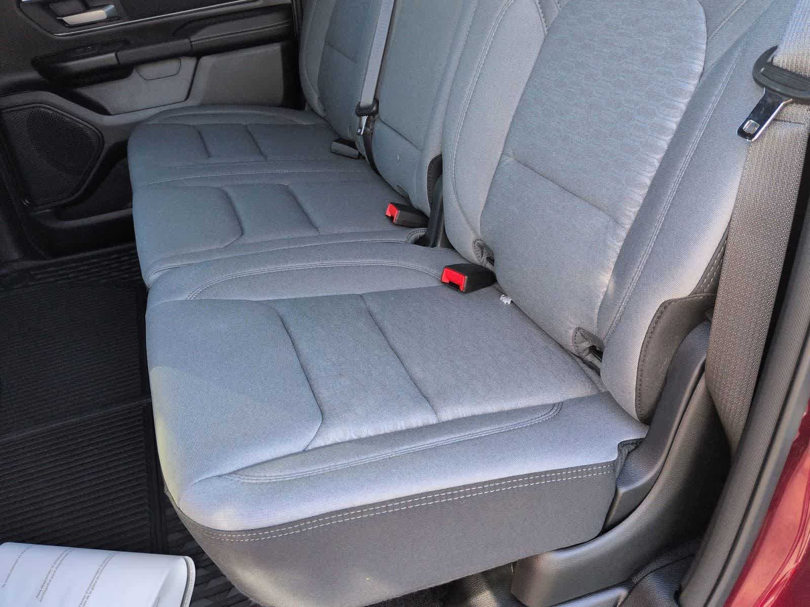 Thumbnail: 2026 RAM 1500 - 19