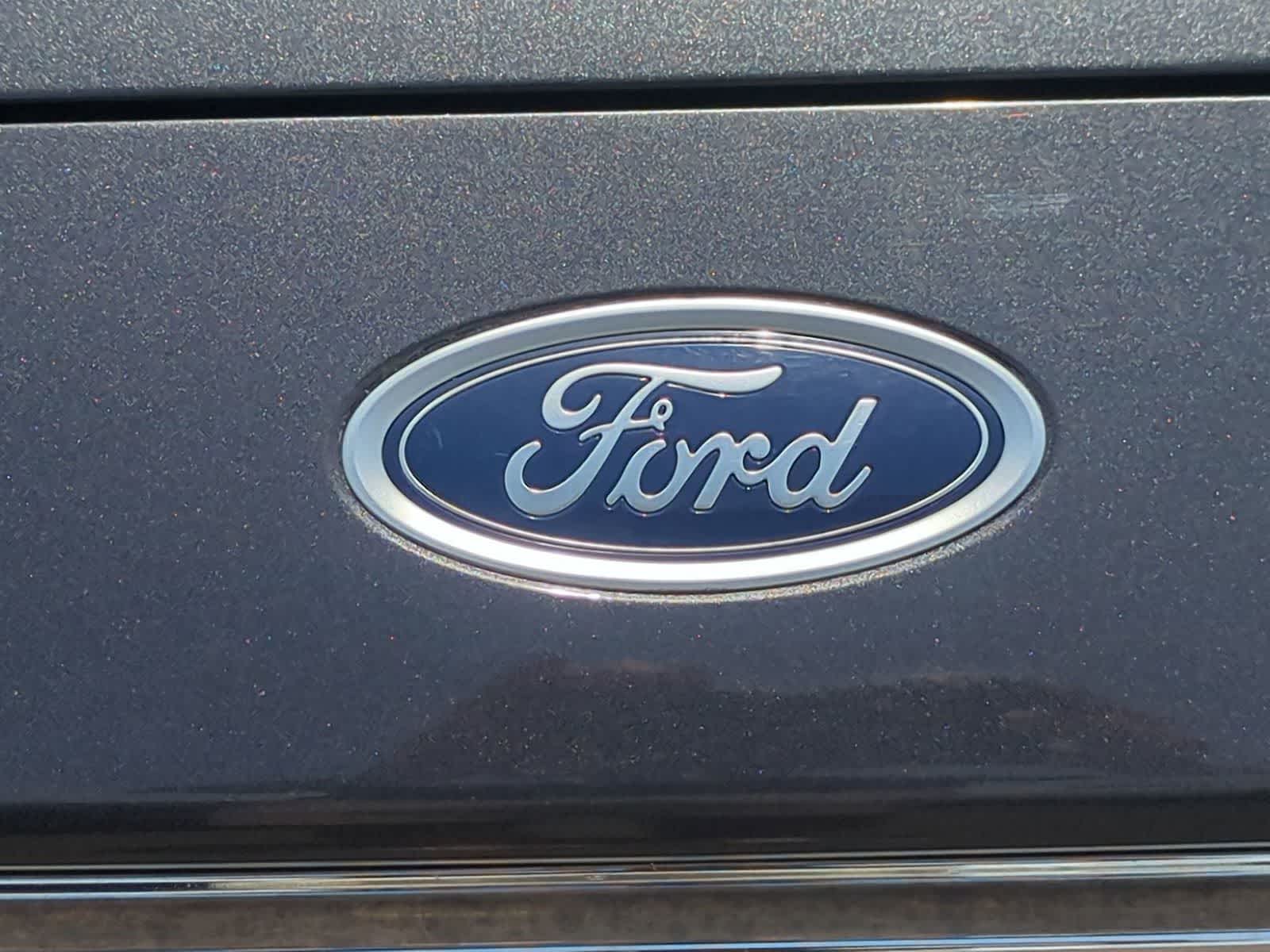 Thumbnail: 2016 Ford Fusion - 12