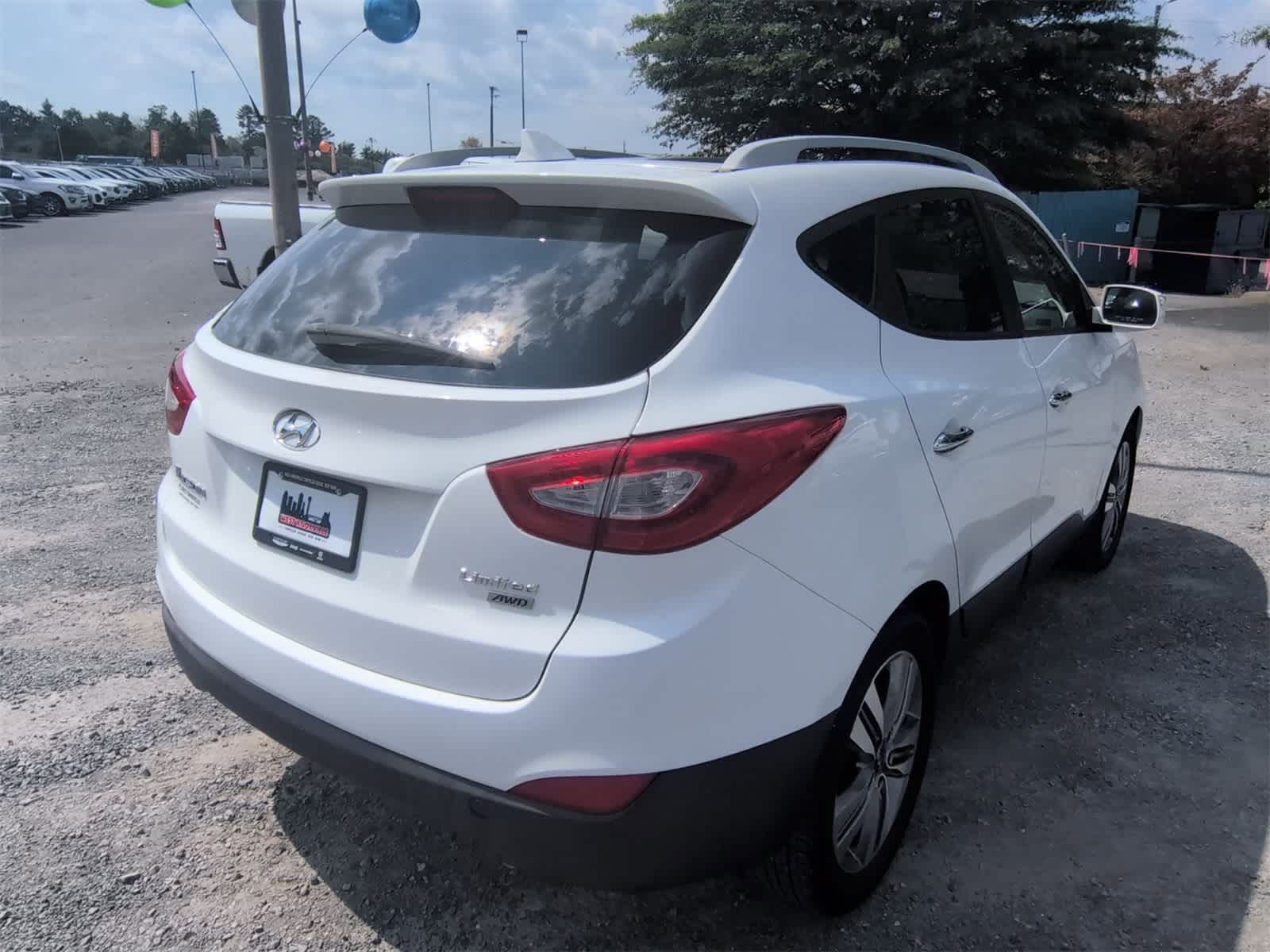 Thumbnail: 2015 Hyundai Tucson - 8