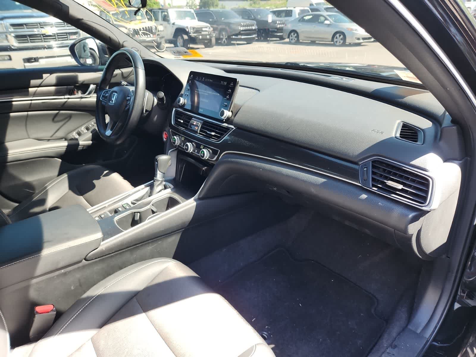 Thumbnail: 2022 Honda Accord - 17