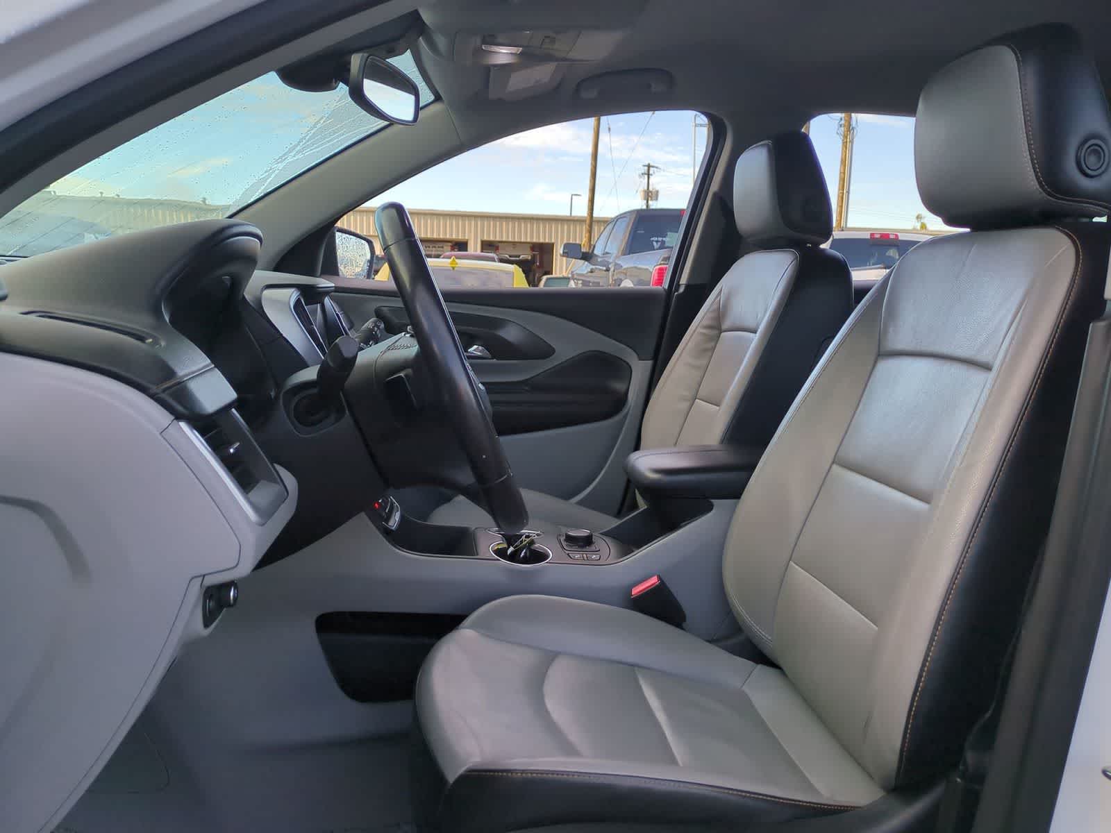 Thumbnail: 2021 GMC Terrain - 16