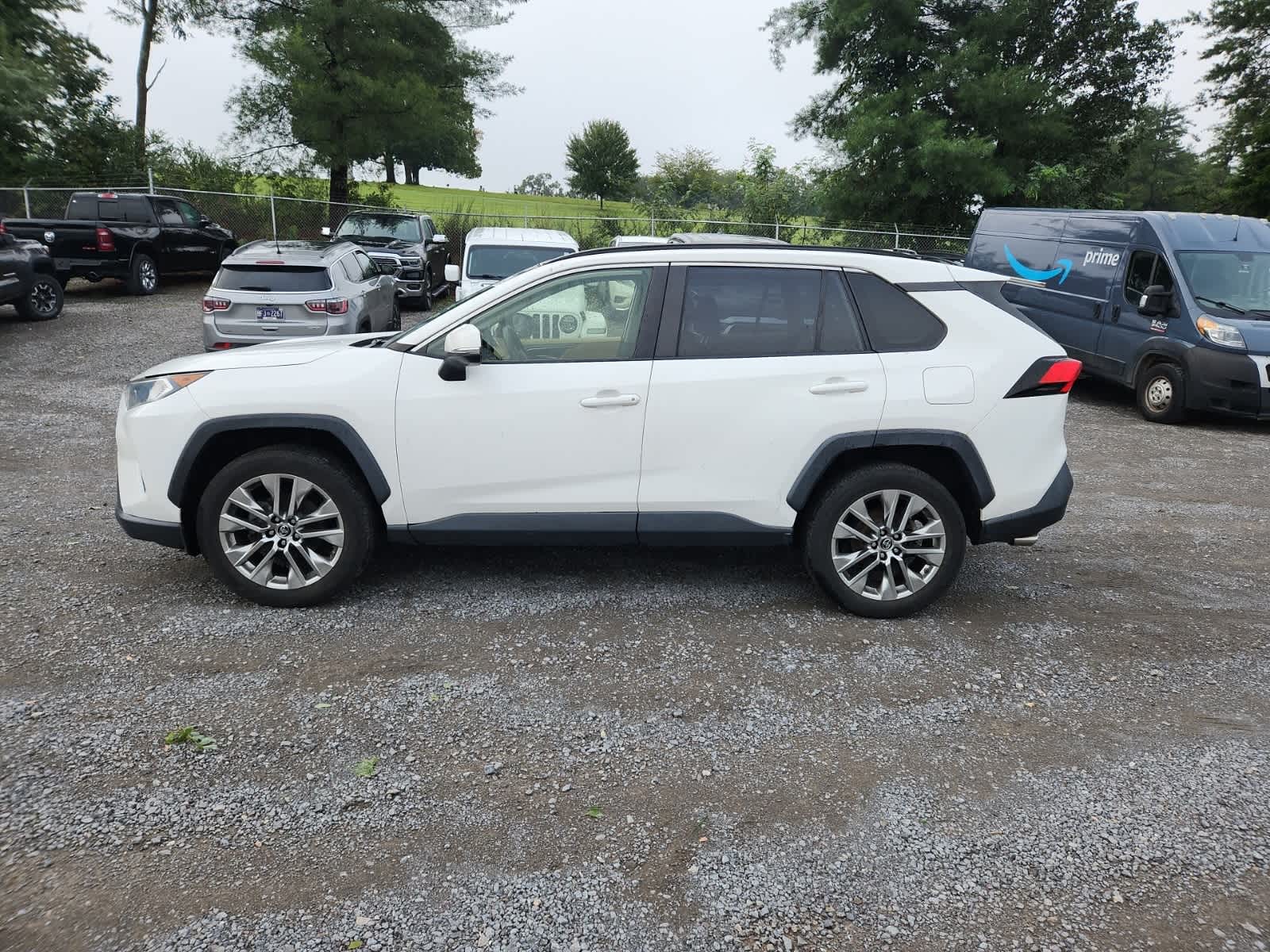 Thumbnail: 2019 Toyota RAV4 - 2