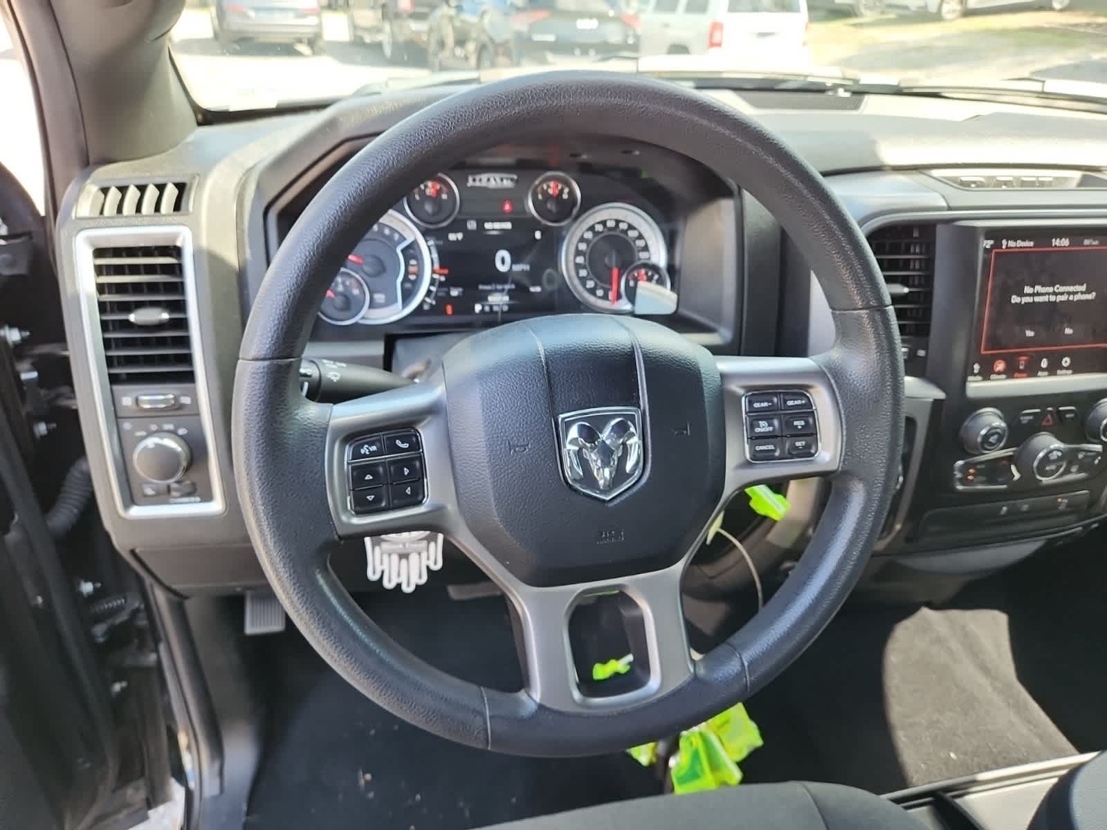 Thumbnail: 2021 RAM 1500 Classic - 13