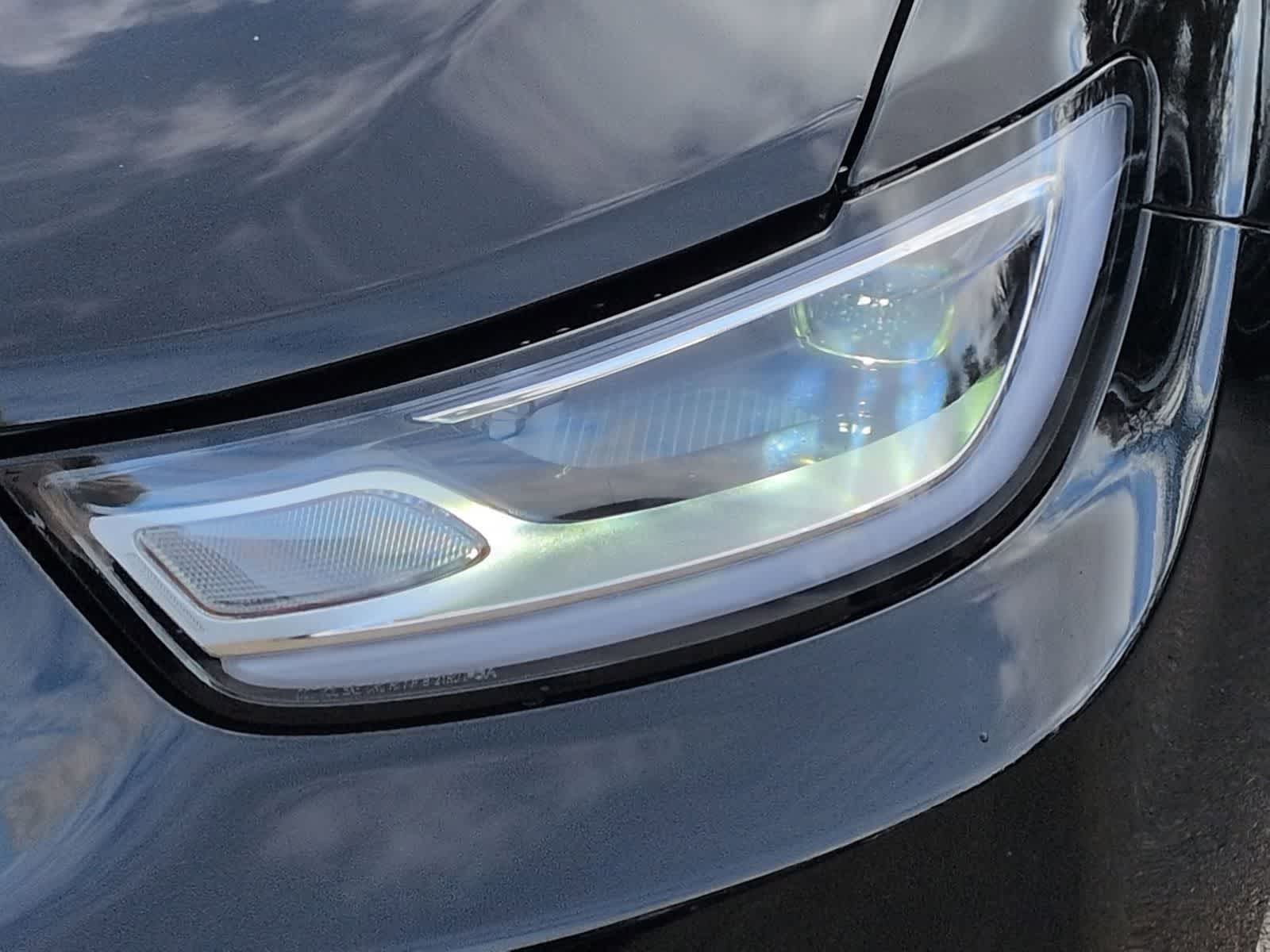 Thumbnail: 2026 Chrysler Pacifica - 3