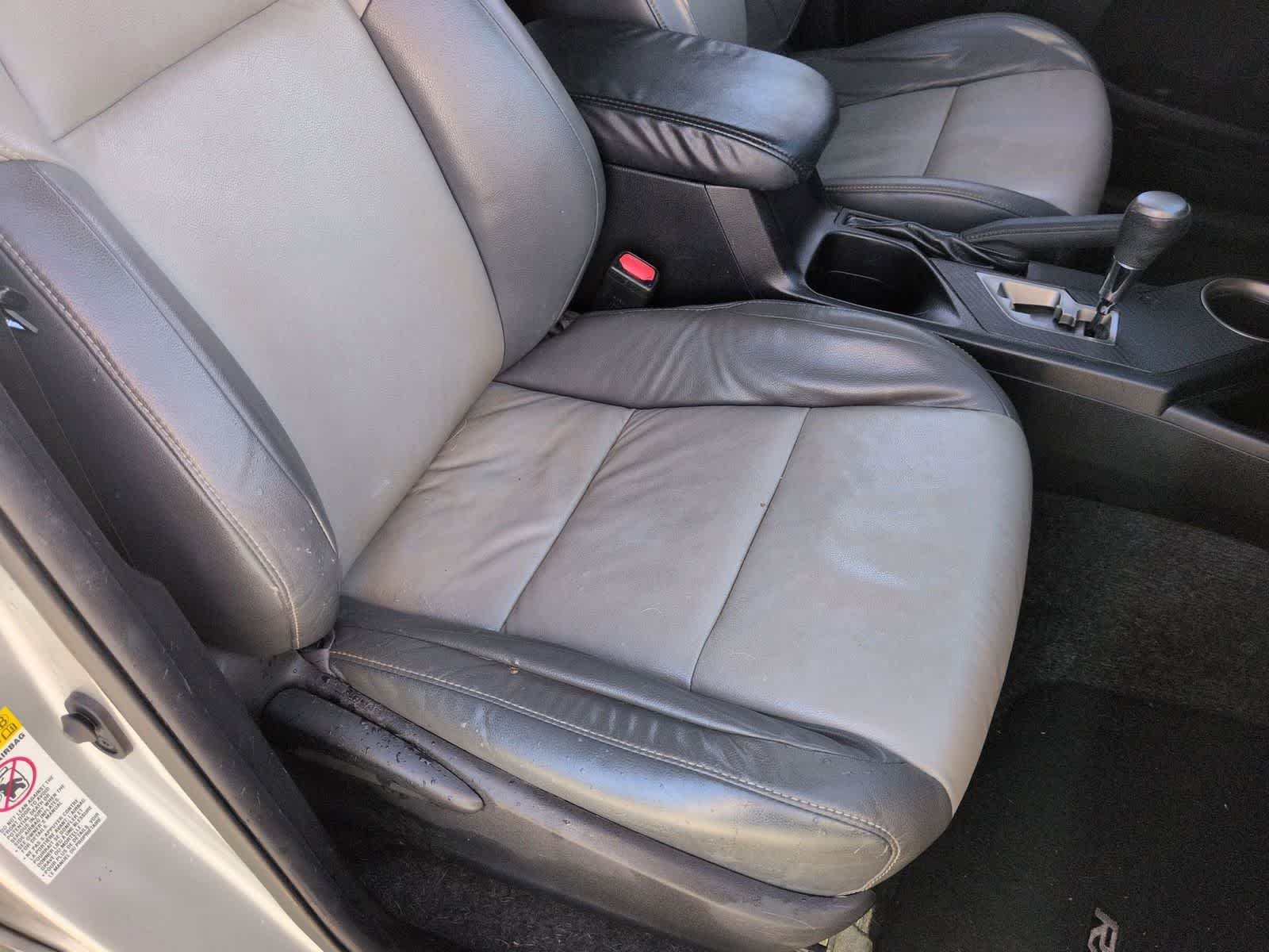 Thumbnail: 2015 Toyota RAV4 - 20