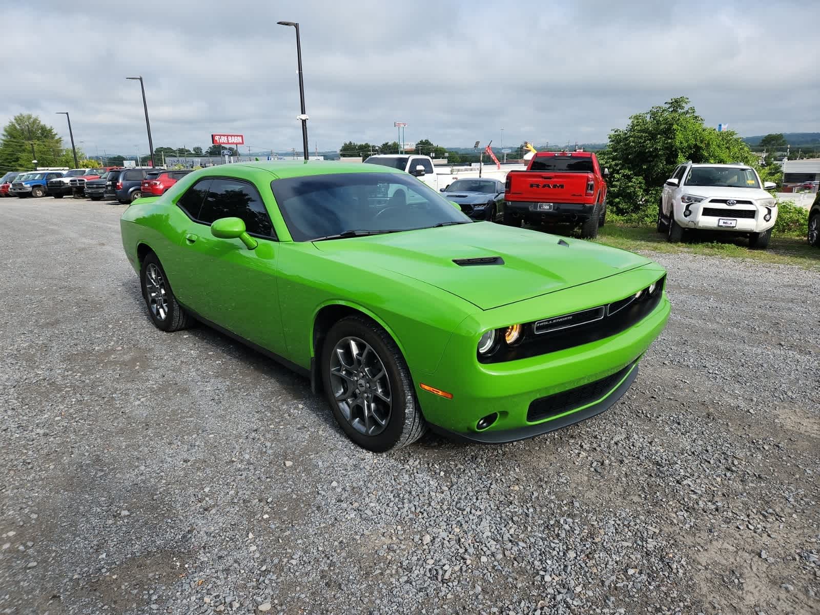 Thumbnail: 2017 Dodge Challenger - 7