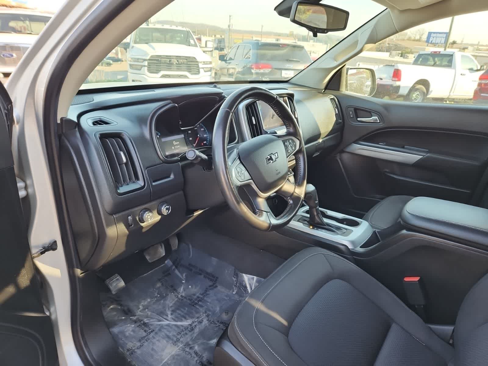 Thumbnail: 2020 Chevrolet Colorado - 14