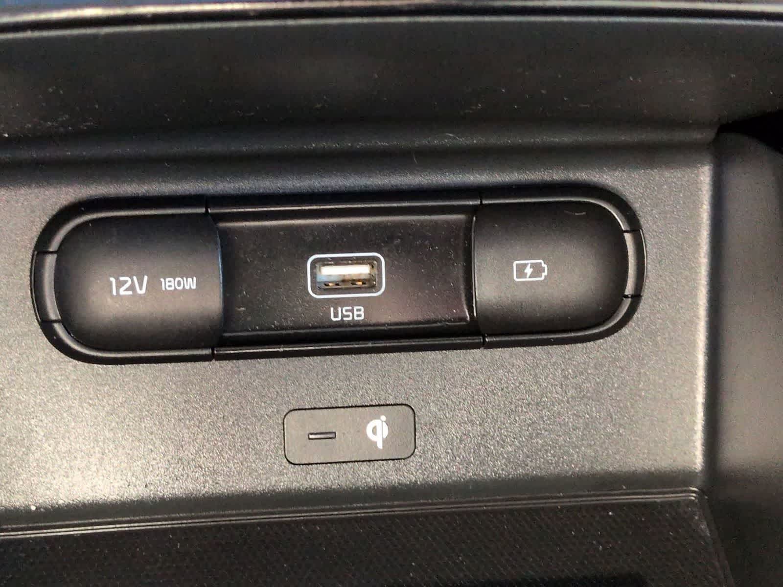 Thumbnail: 2021 Kia Telluride - 32