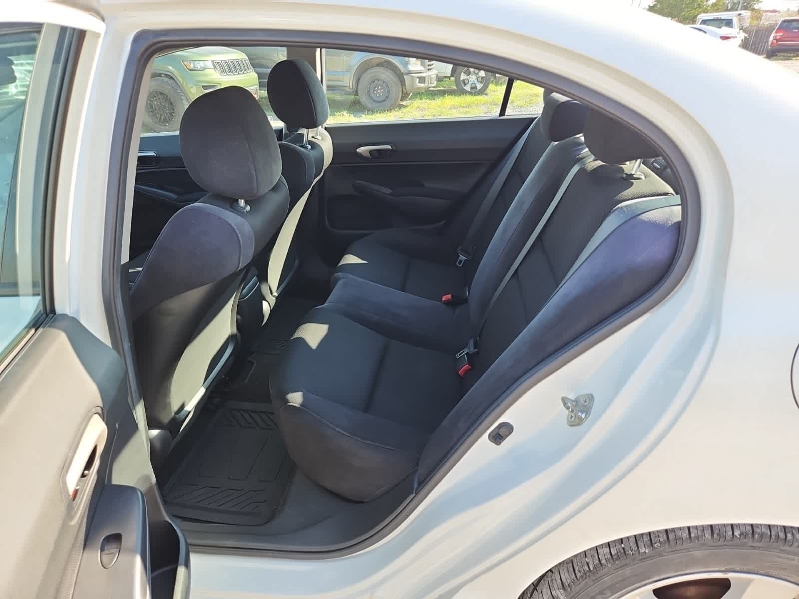 Thumbnail: 2011 Honda Civic - 24