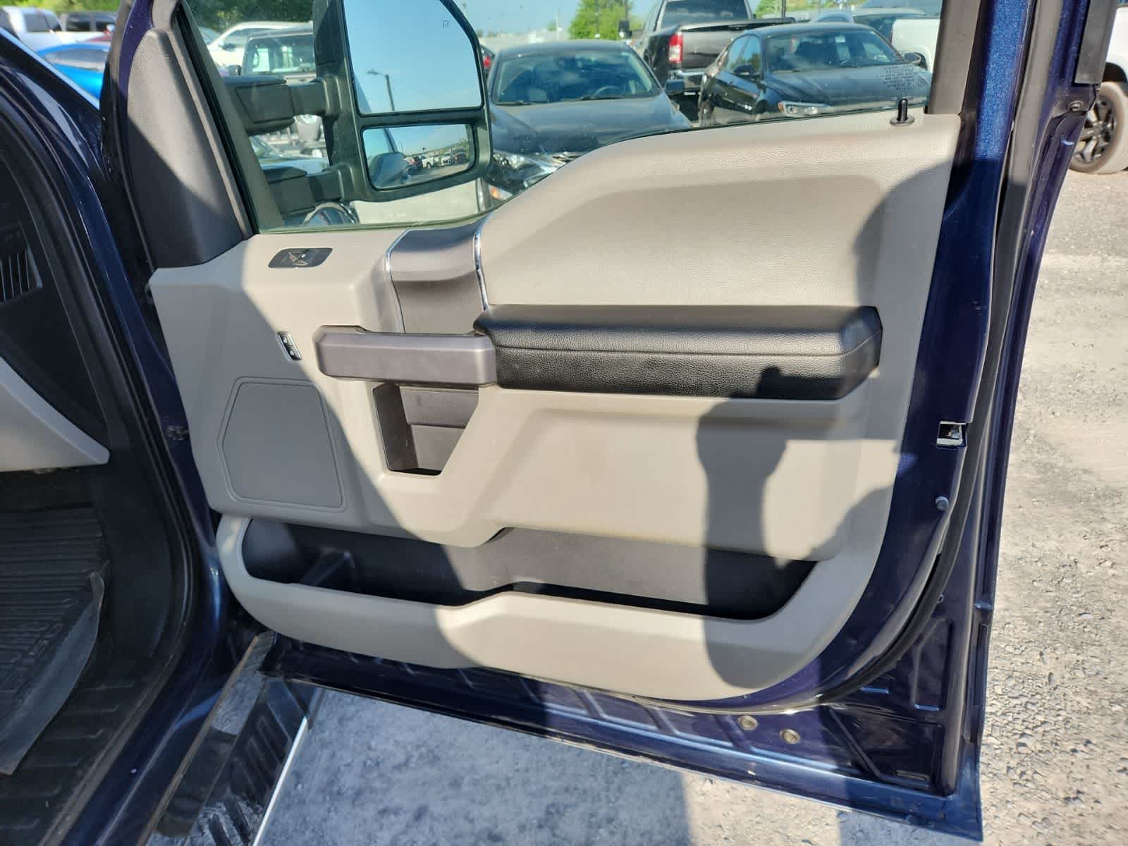 Thumbnail: 2019 Ford F-150 - 23