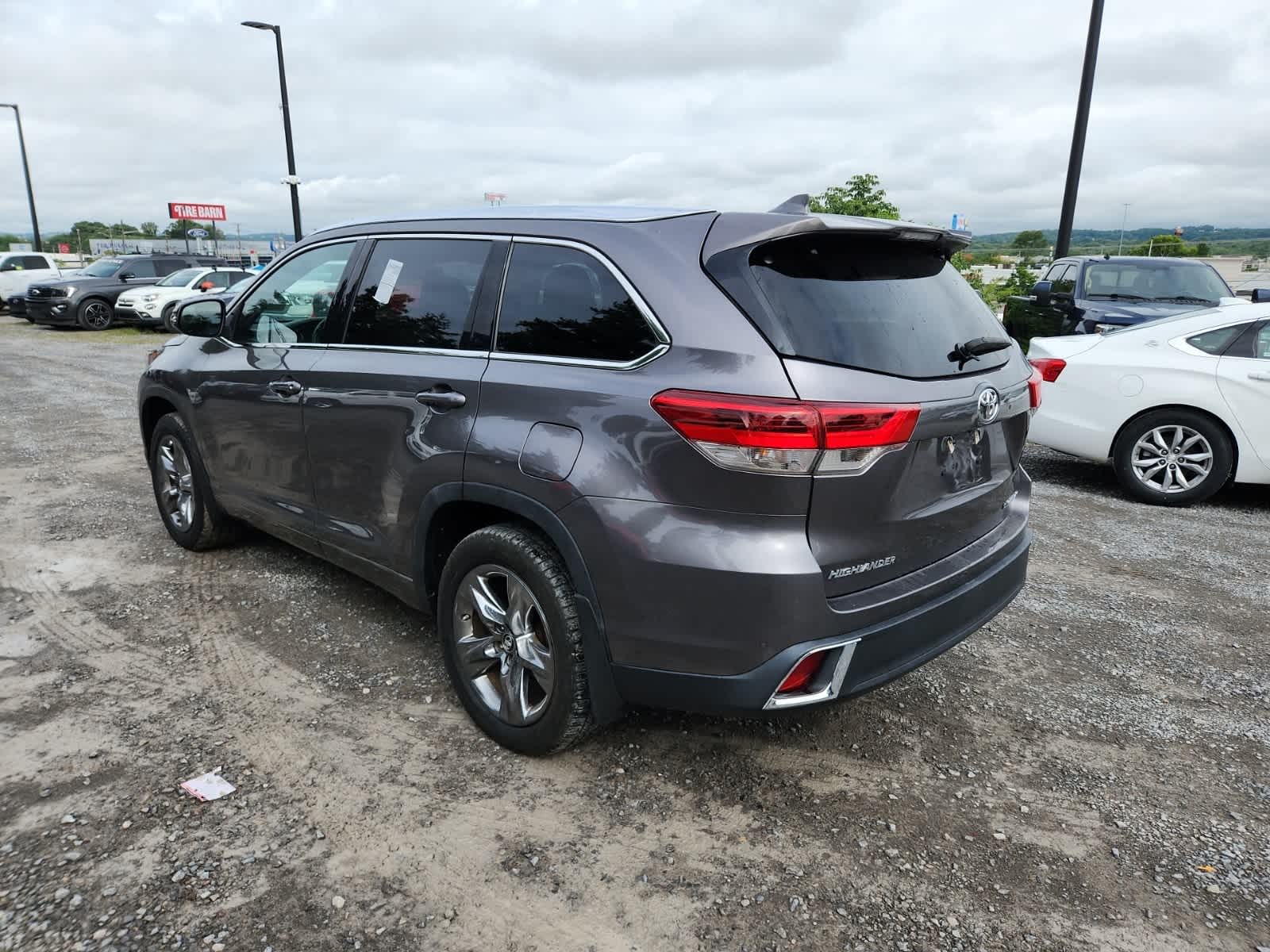 Thumbnail: 2019 Toyota Highlander - 3