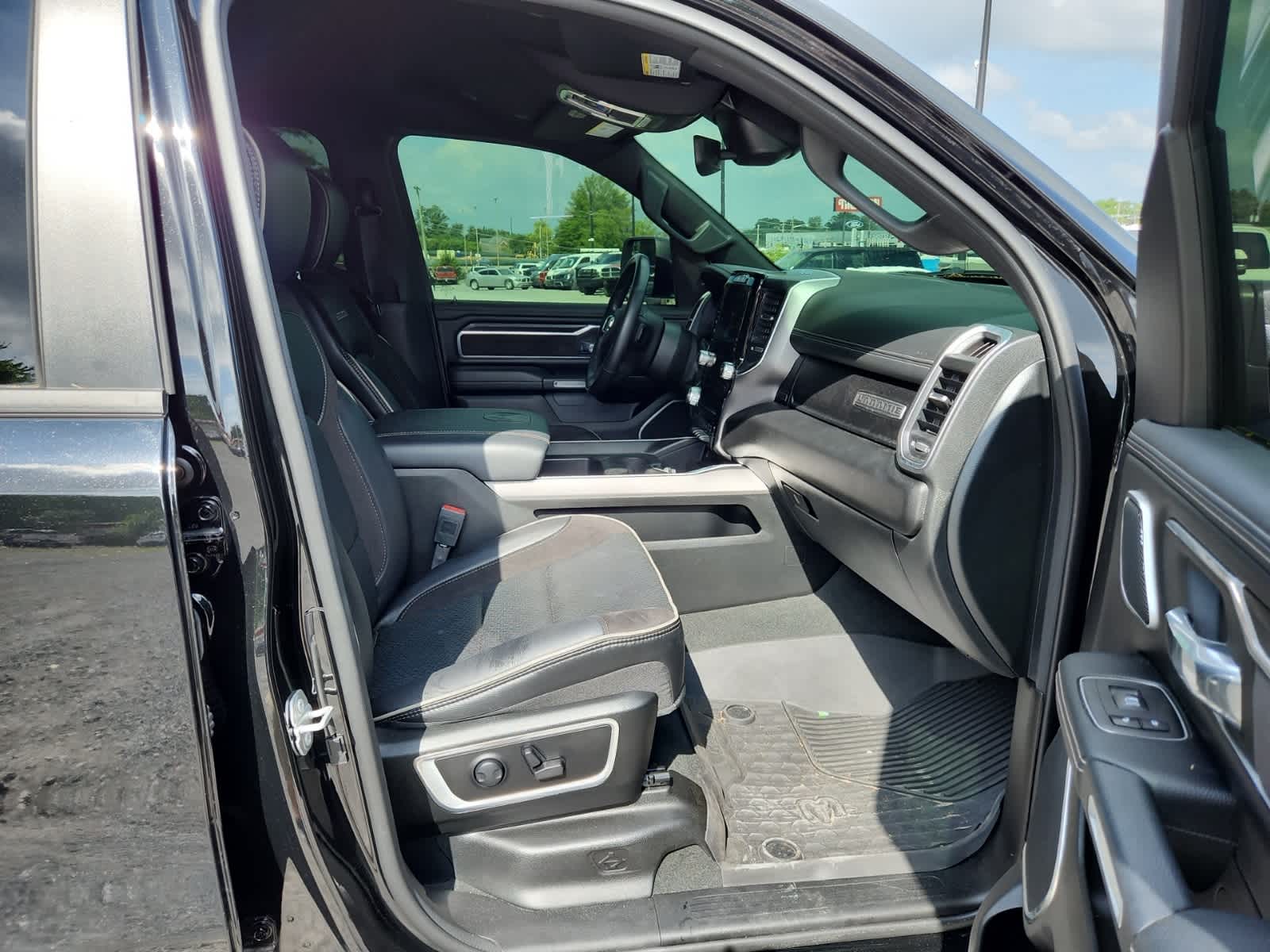 Thumbnail: 2023 RAM 1500 - 22