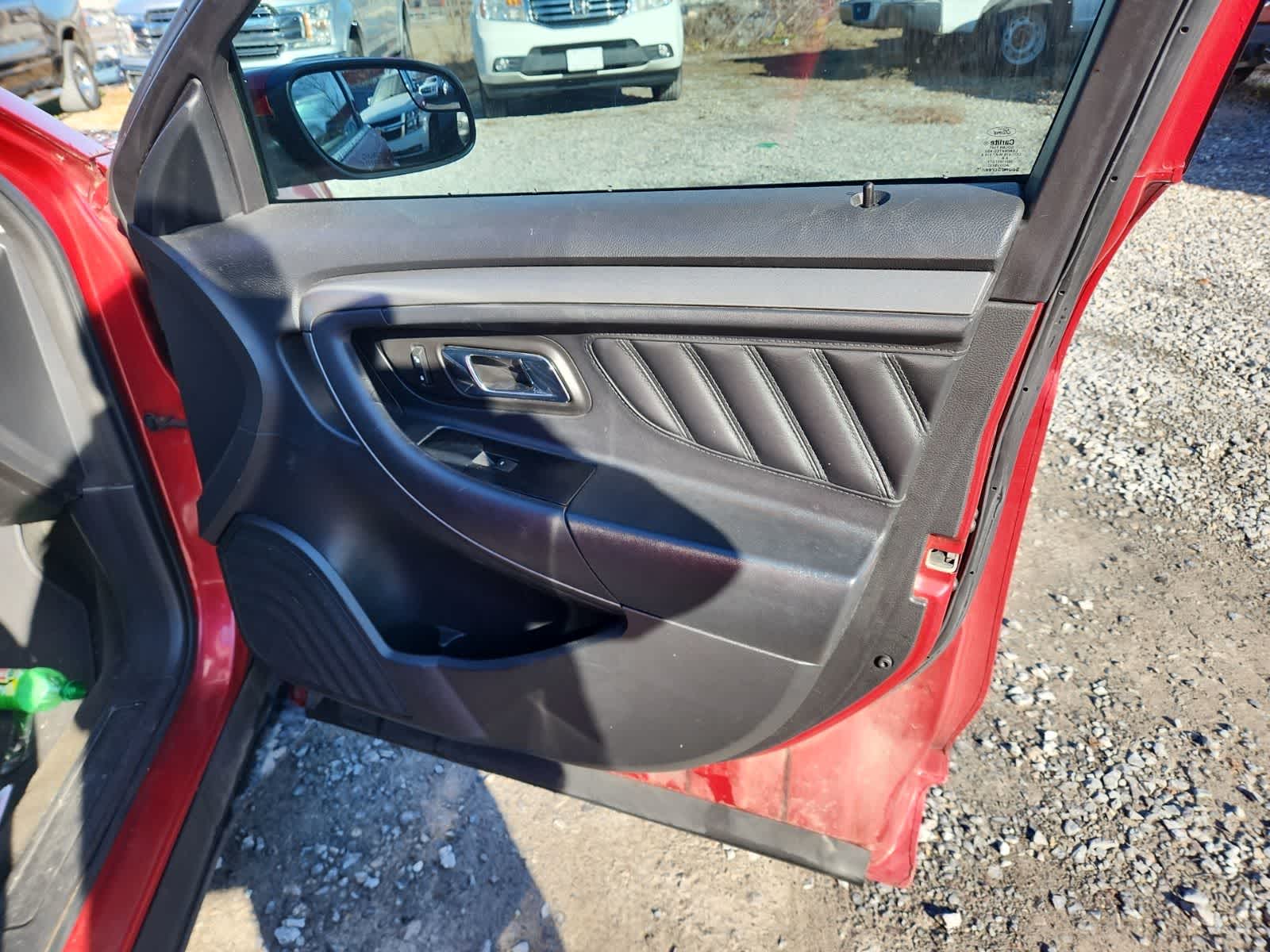 Thumbnail: 2012 Ford Taurus - 22