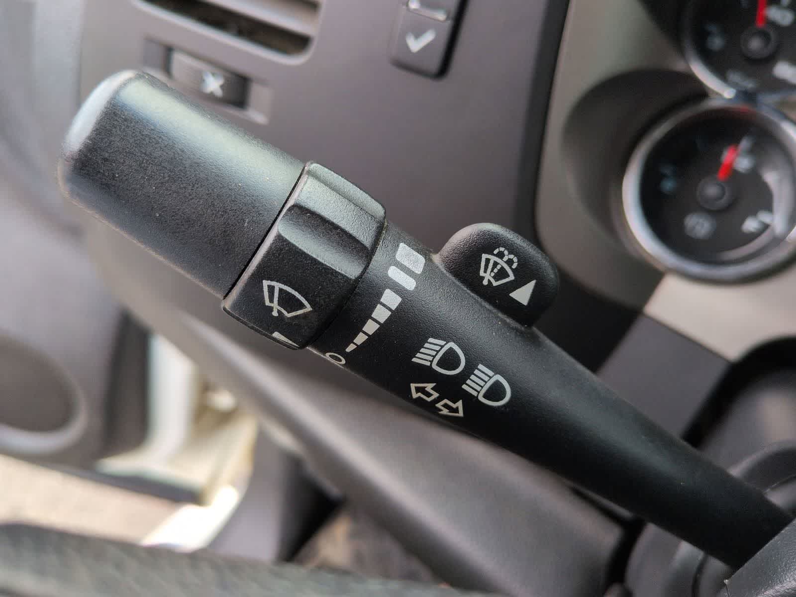 Thumbnail: 2012 Chevrolet Silverado 1500 - 17