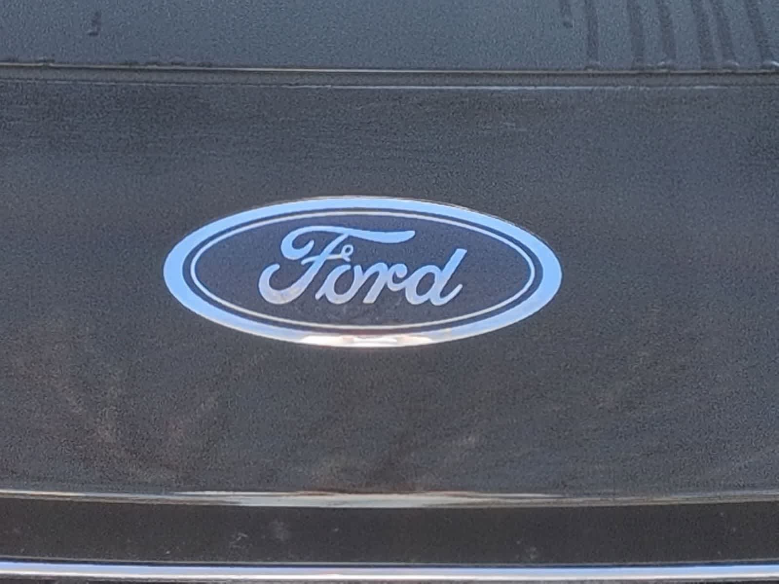 Thumbnail: 2022 Ford Escape - 4