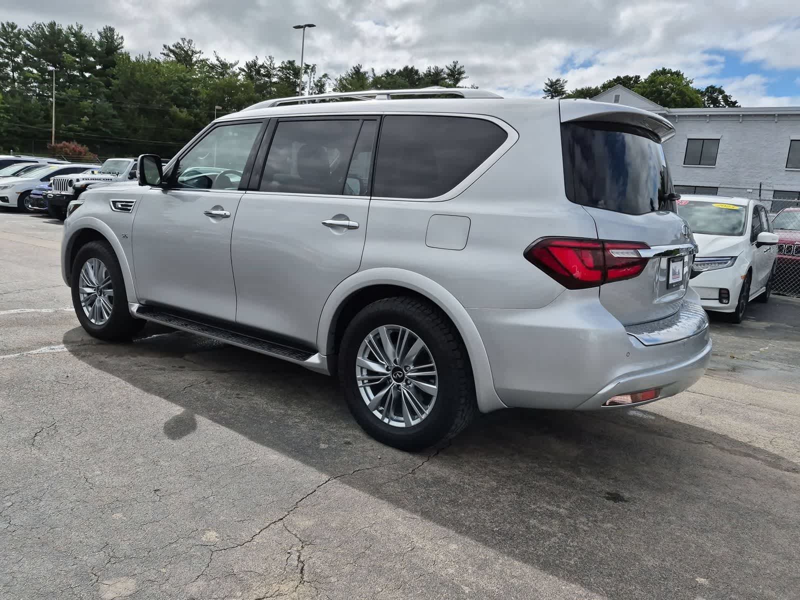 Thumbnail: 2019 INFINITI QX80 - 3