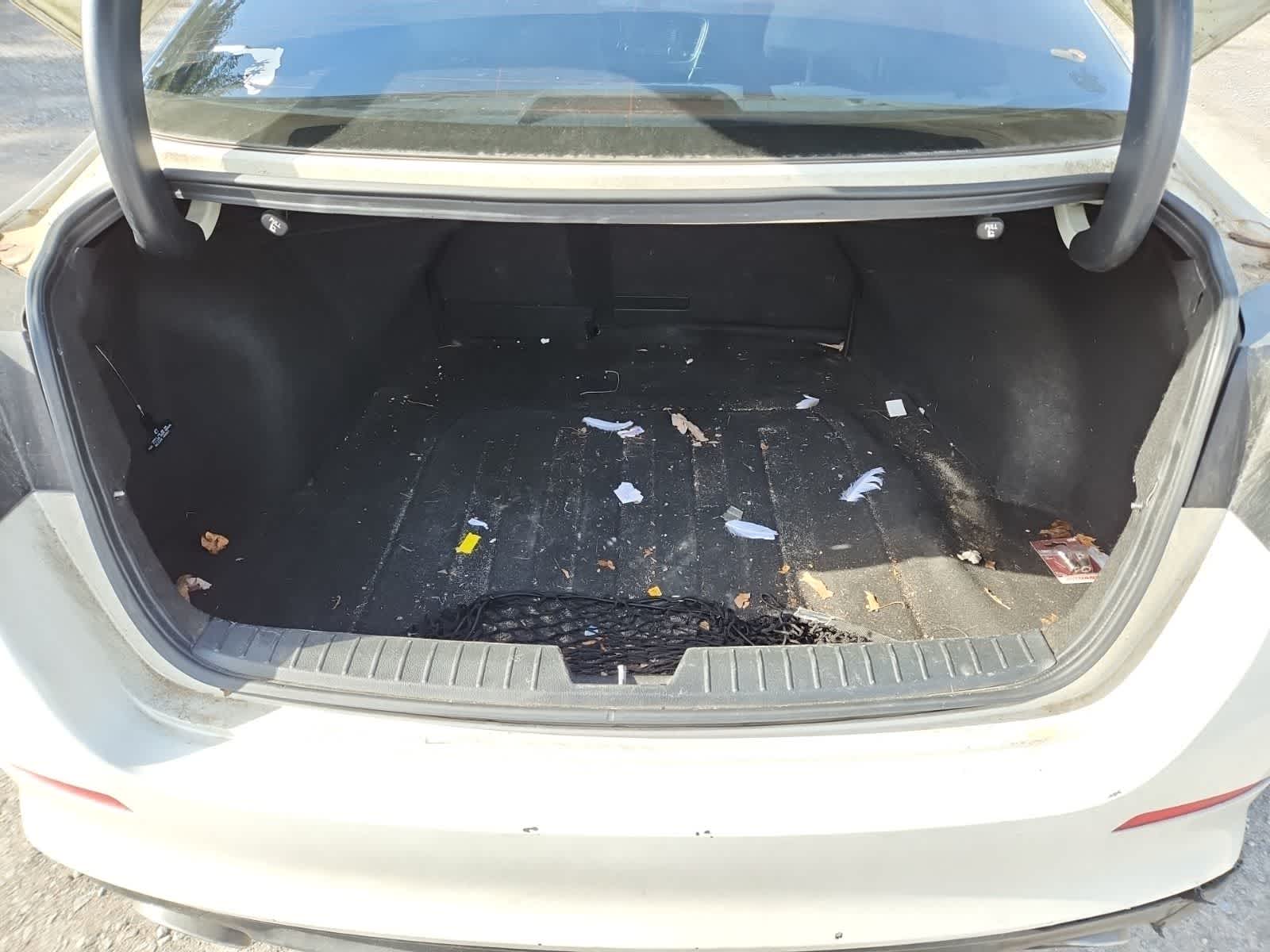 Thumbnail: 2015 Kia Optima - 25