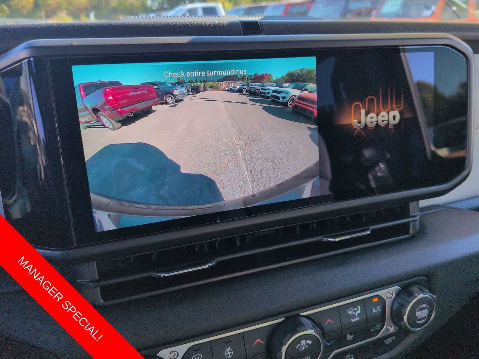 Thumbnail: 2026 Jeep Wrangler - 27