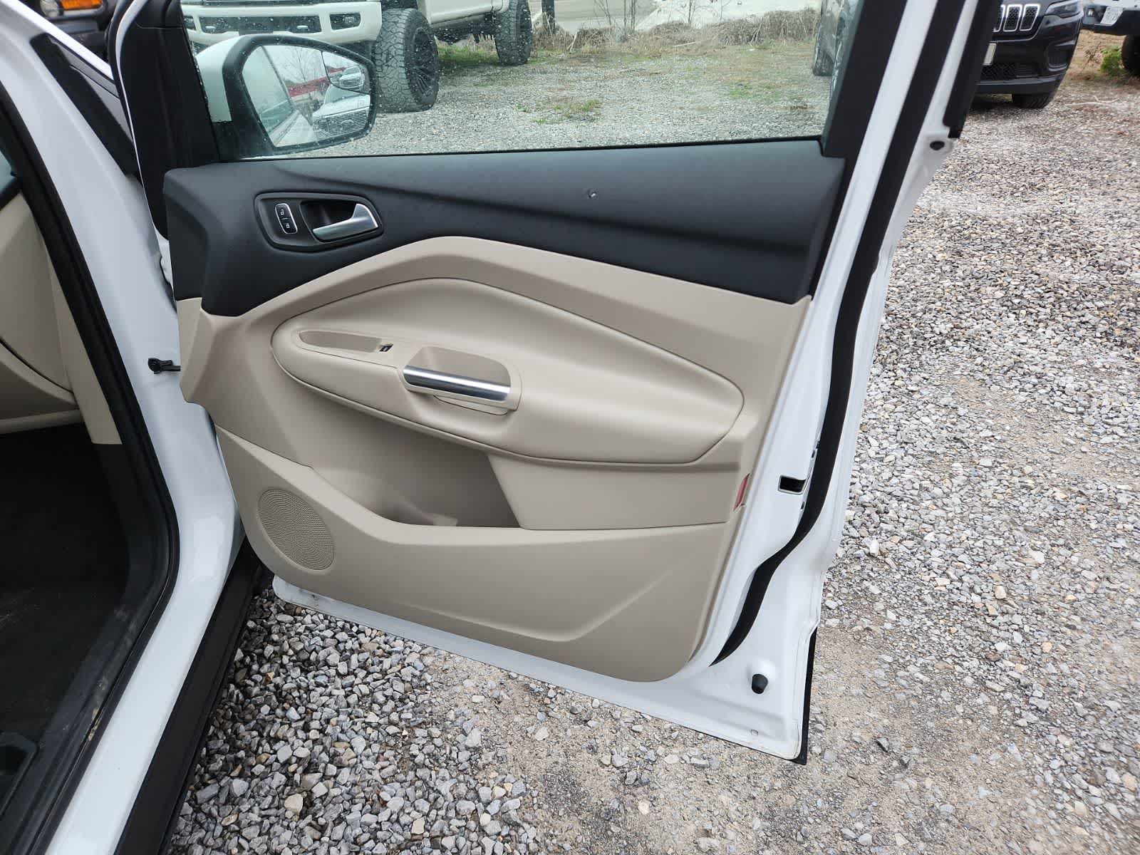 Thumbnail: 2018 Ford Escape - 21