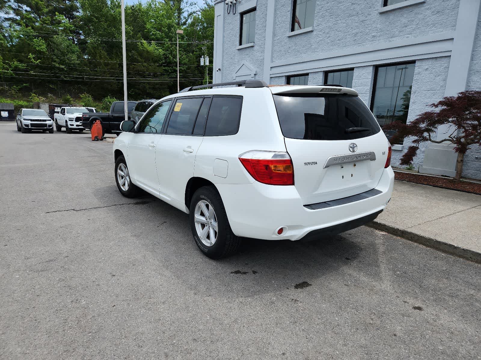 Thumbnail: 2008 Toyota Highlander - 3