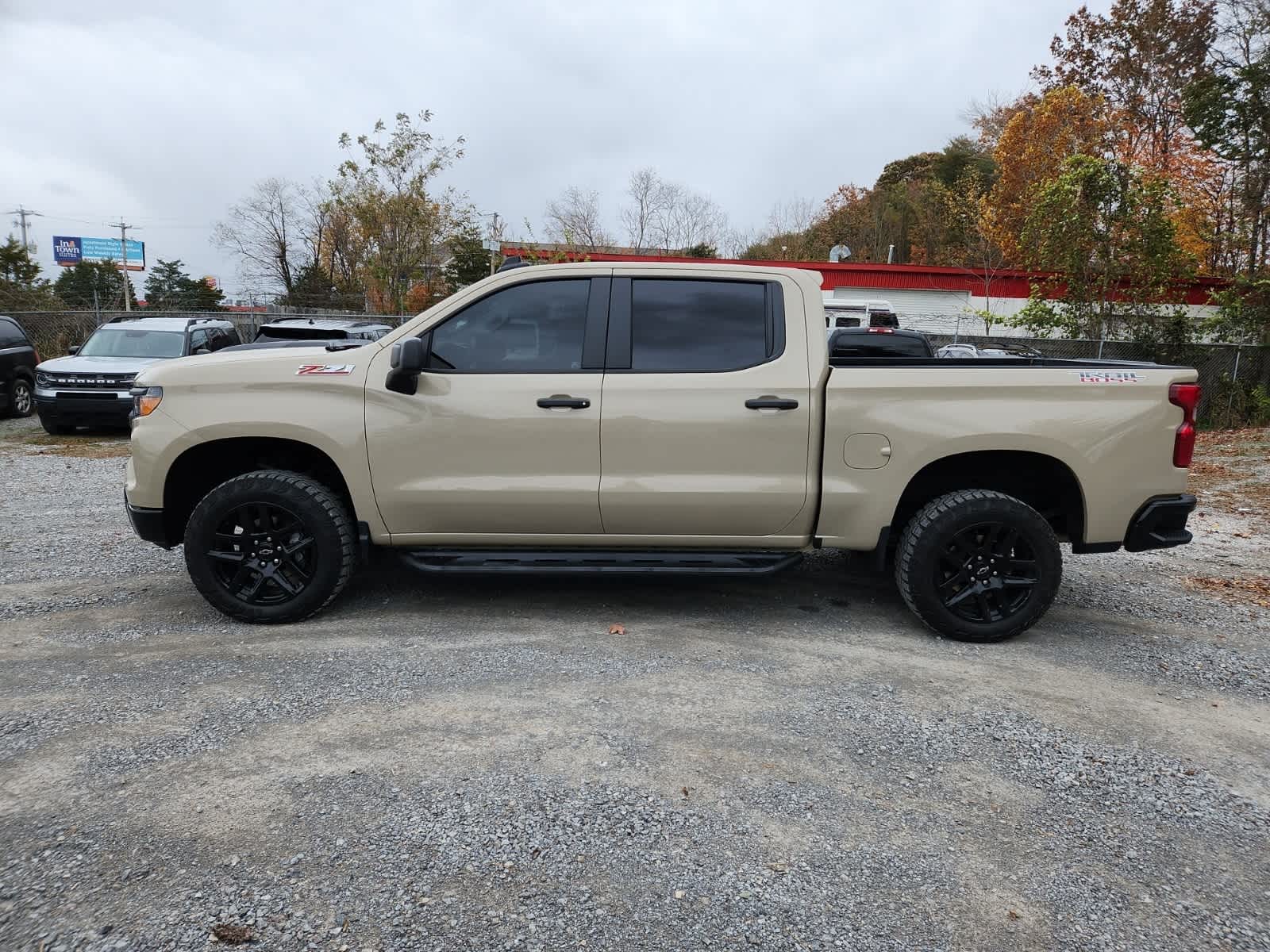 Thumbnail: 2022 Chevrolet Silverado 1500 - 2